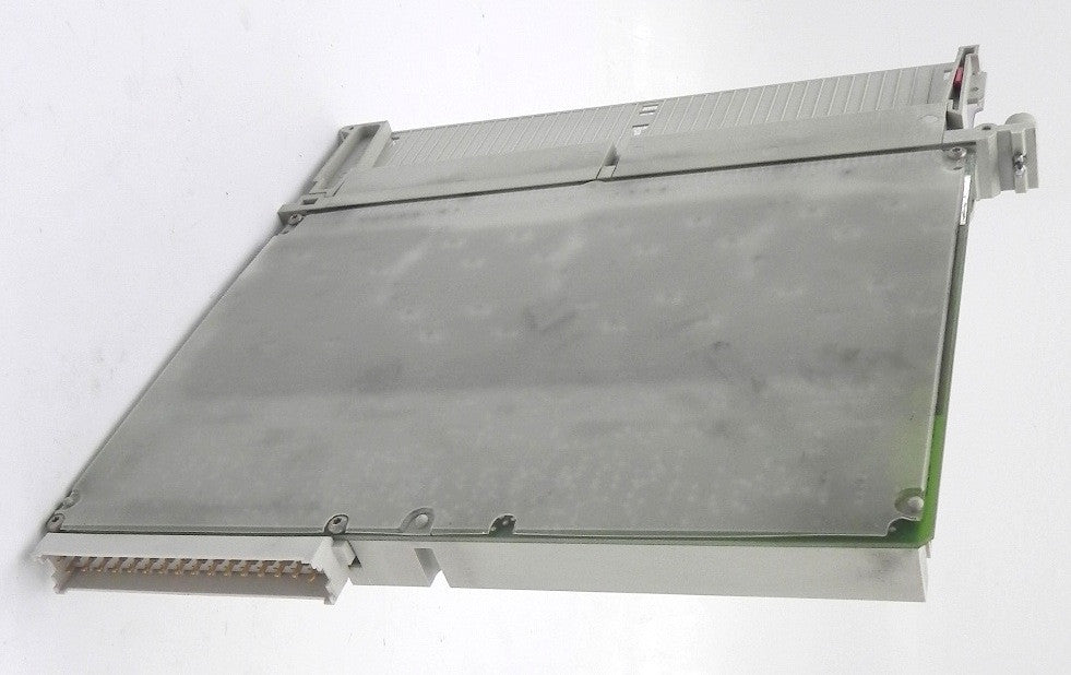 Siemens Digital Output Module  6ES5441-4UA13 & PC-6F20 - Advance Operations