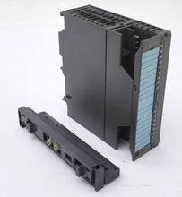 Load image into Gallery viewer, Siemens Input Module 6ES7 321-1EH01-0AA0 - Advance Operations
