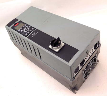 Danfoss VLT HVAC Drive 131G2886 11kW/15HP 3 x 550-600V - Advance Operations
