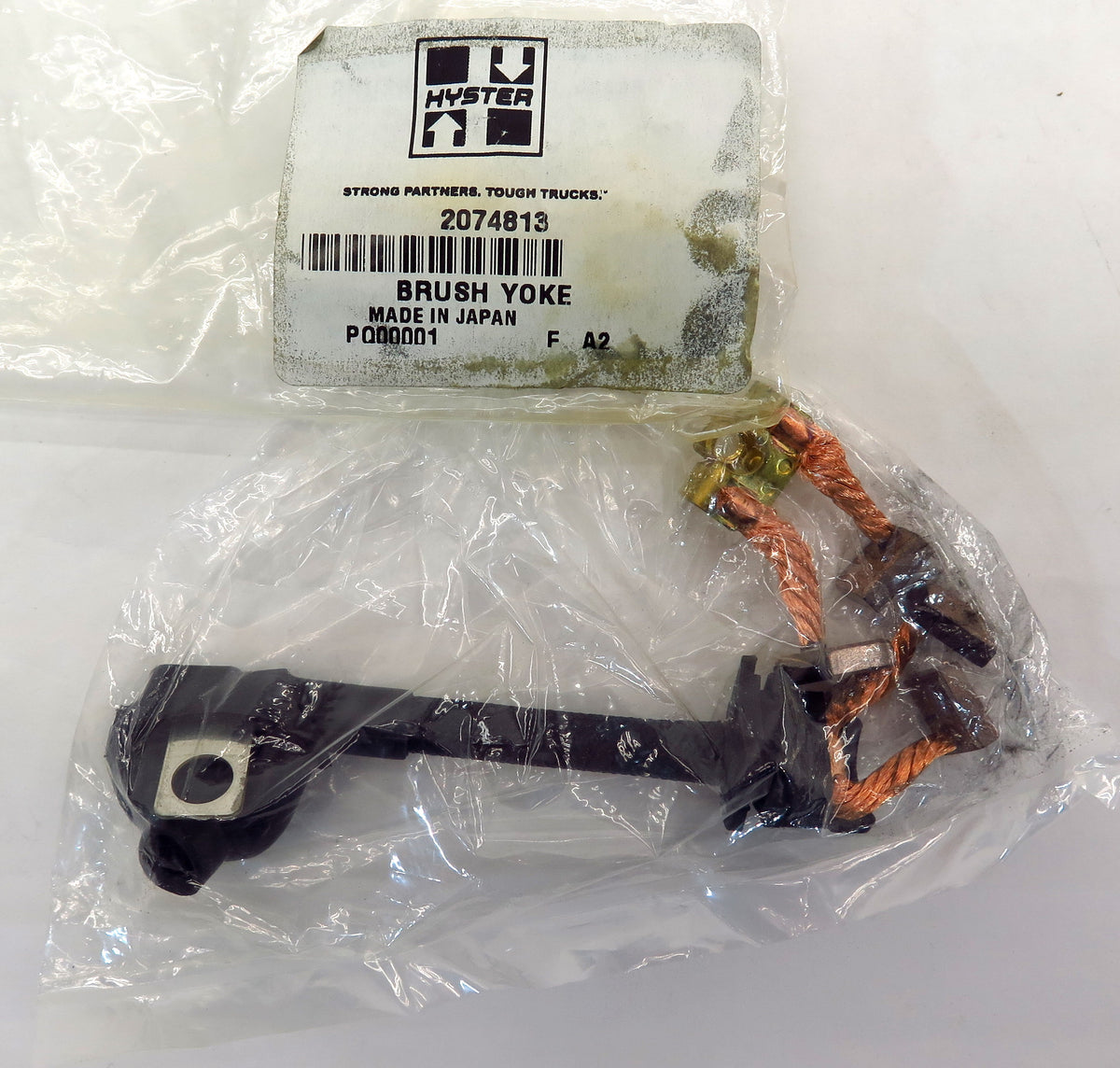 Hyster Lift Truck Motor Brush Assembly Yoke 2074813 - Advance Operations