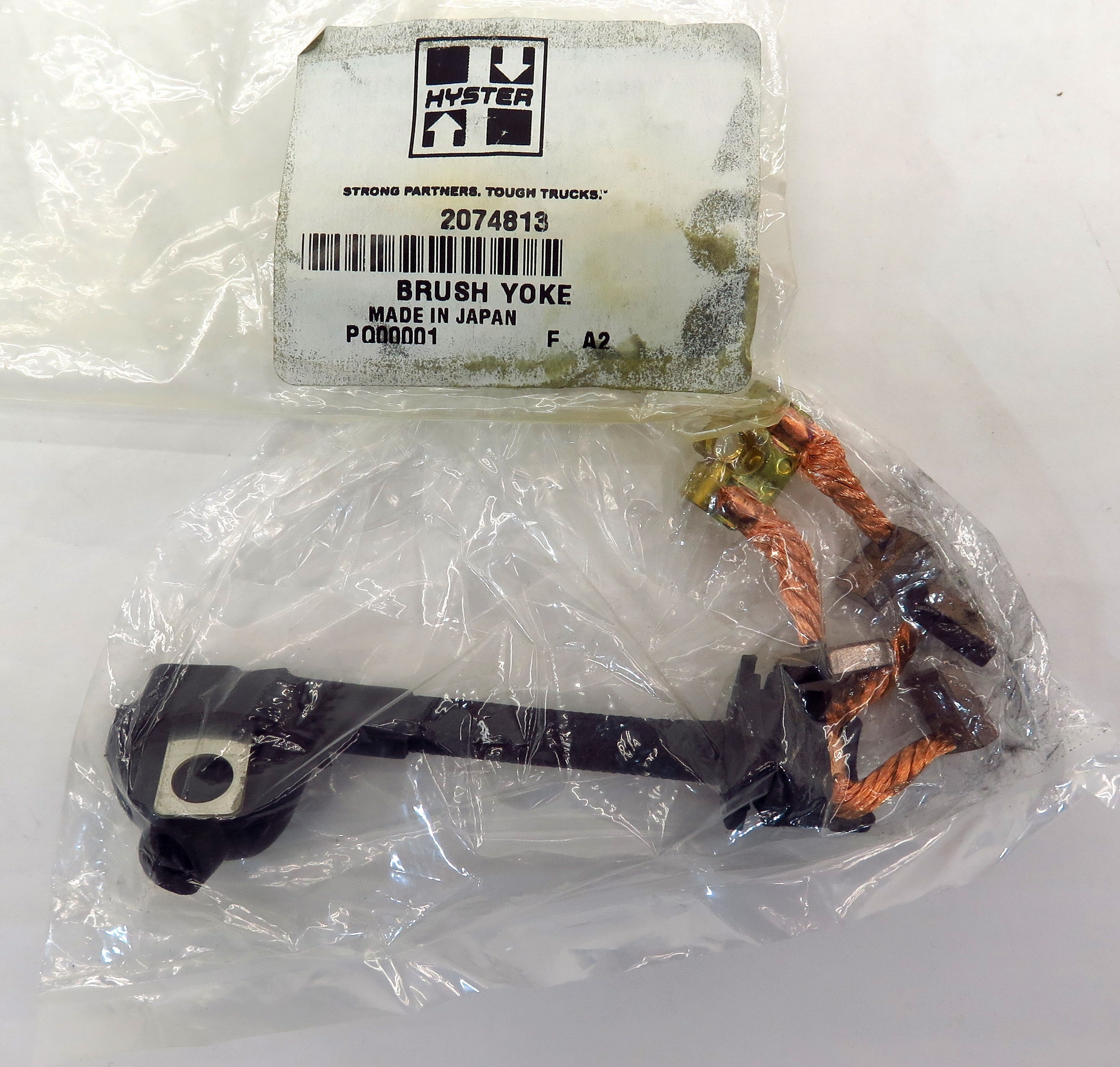 Hyster Lift Truck Motor Brush Assembly Yoke 2074813 - Advance Operations