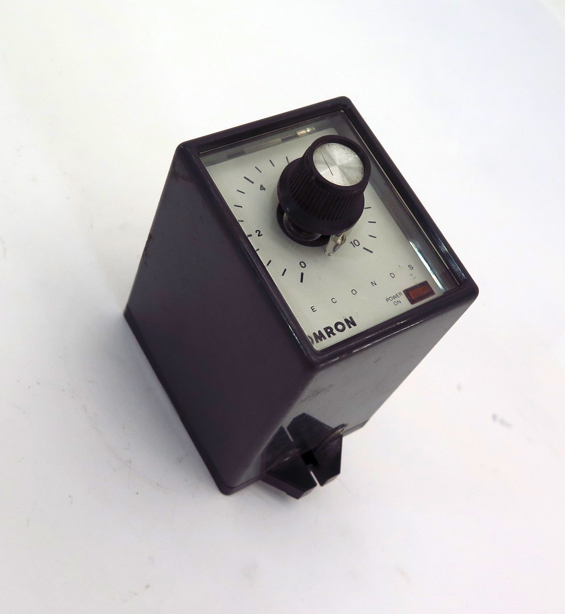 Omron Solid State Timer STP-MND-AA-UA 0-10 Sec  120 Vac - Advance Operations