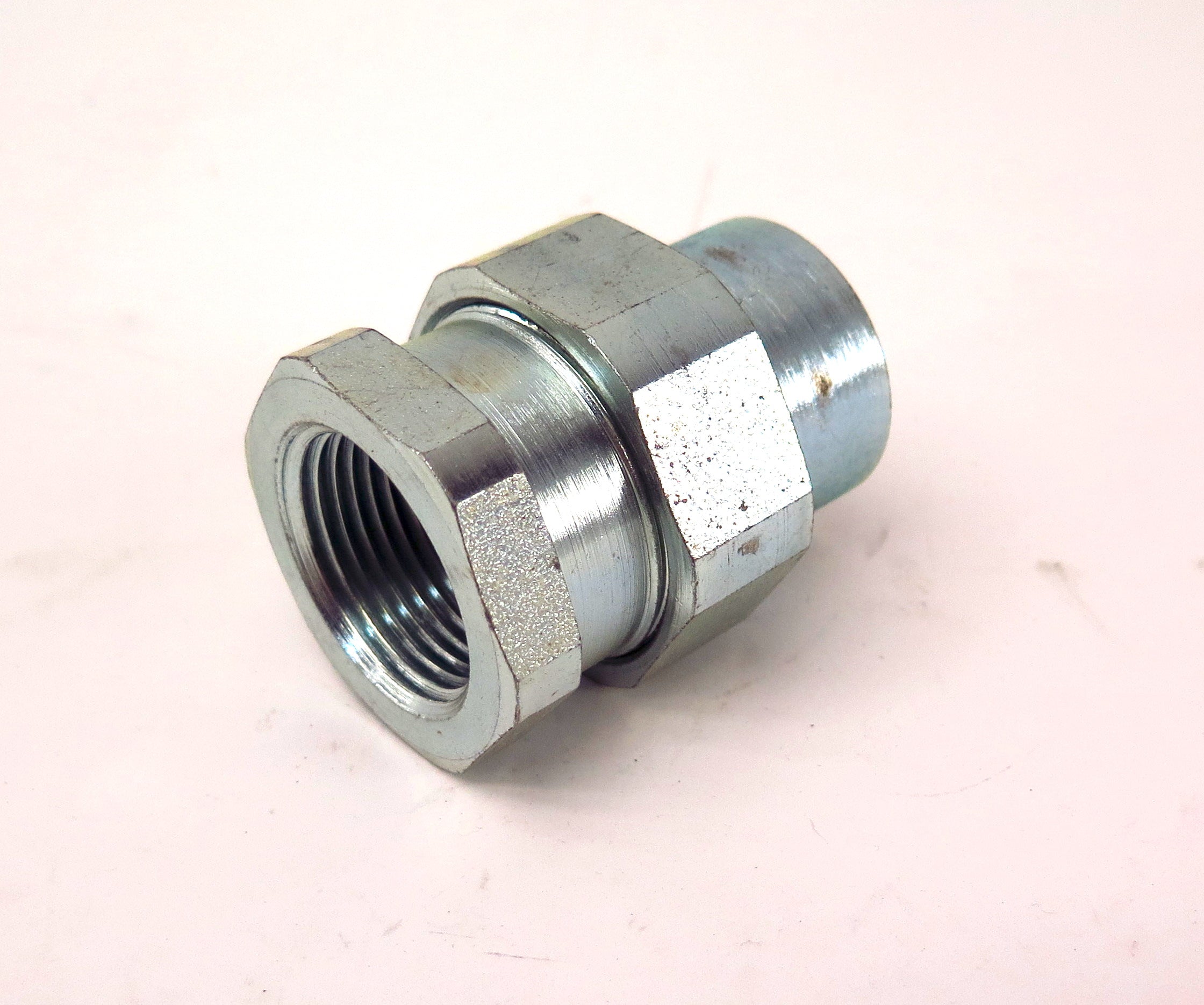 Killark Hubbell Electrical Union Female UNF3 1" Female to Female - Advance Operations