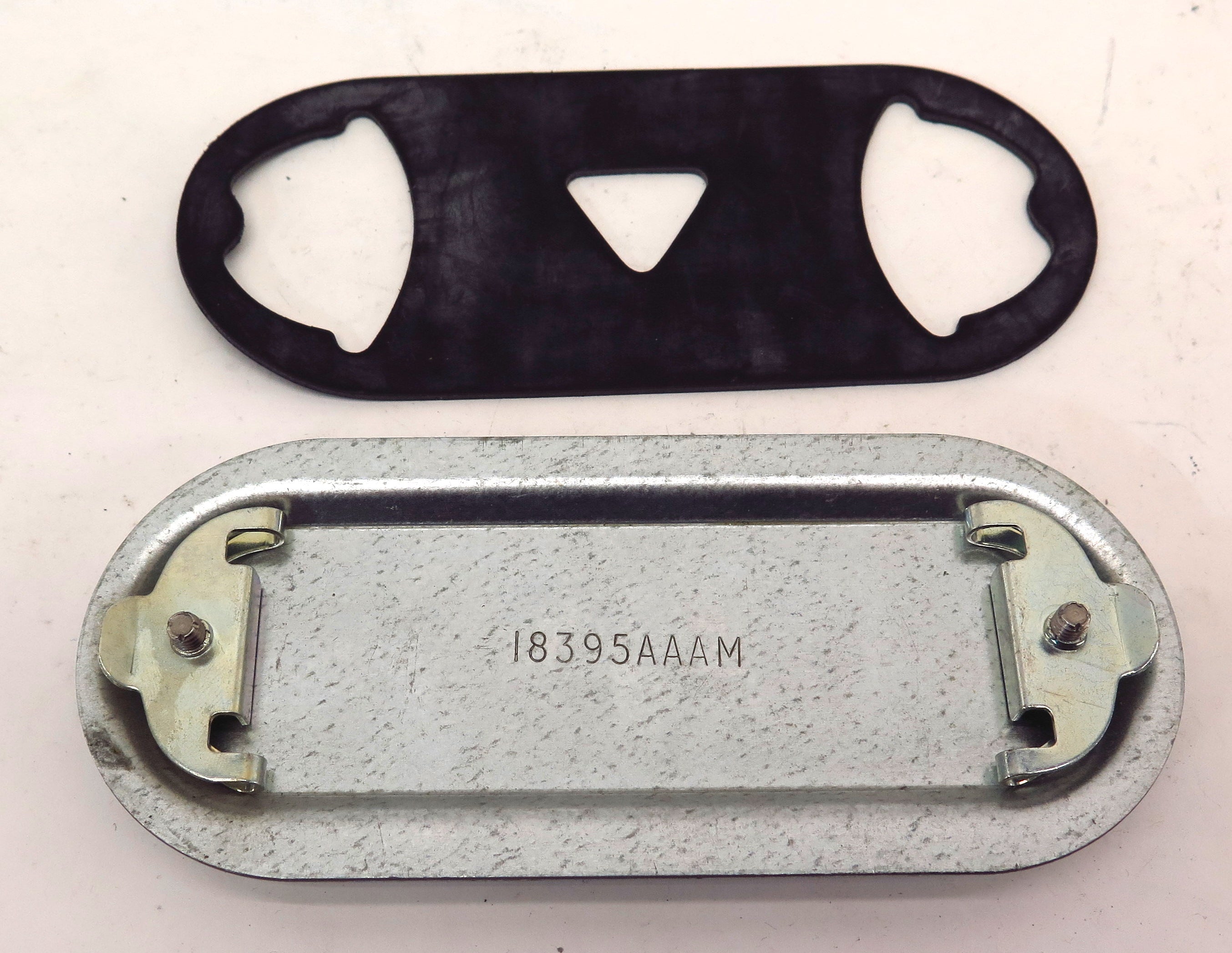 Killark Hubbell Conduit Body Stamped Steel Cover 670 2" Form 7 With Gasket - Advance Operations
