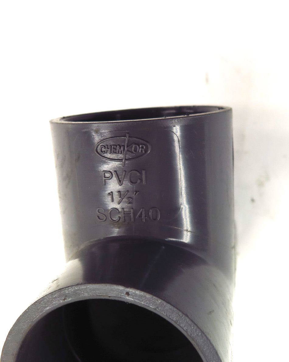ChemKor Schedule SCH 40 Socket Tee 1-1/2" PVCI (2) - Advance Operations