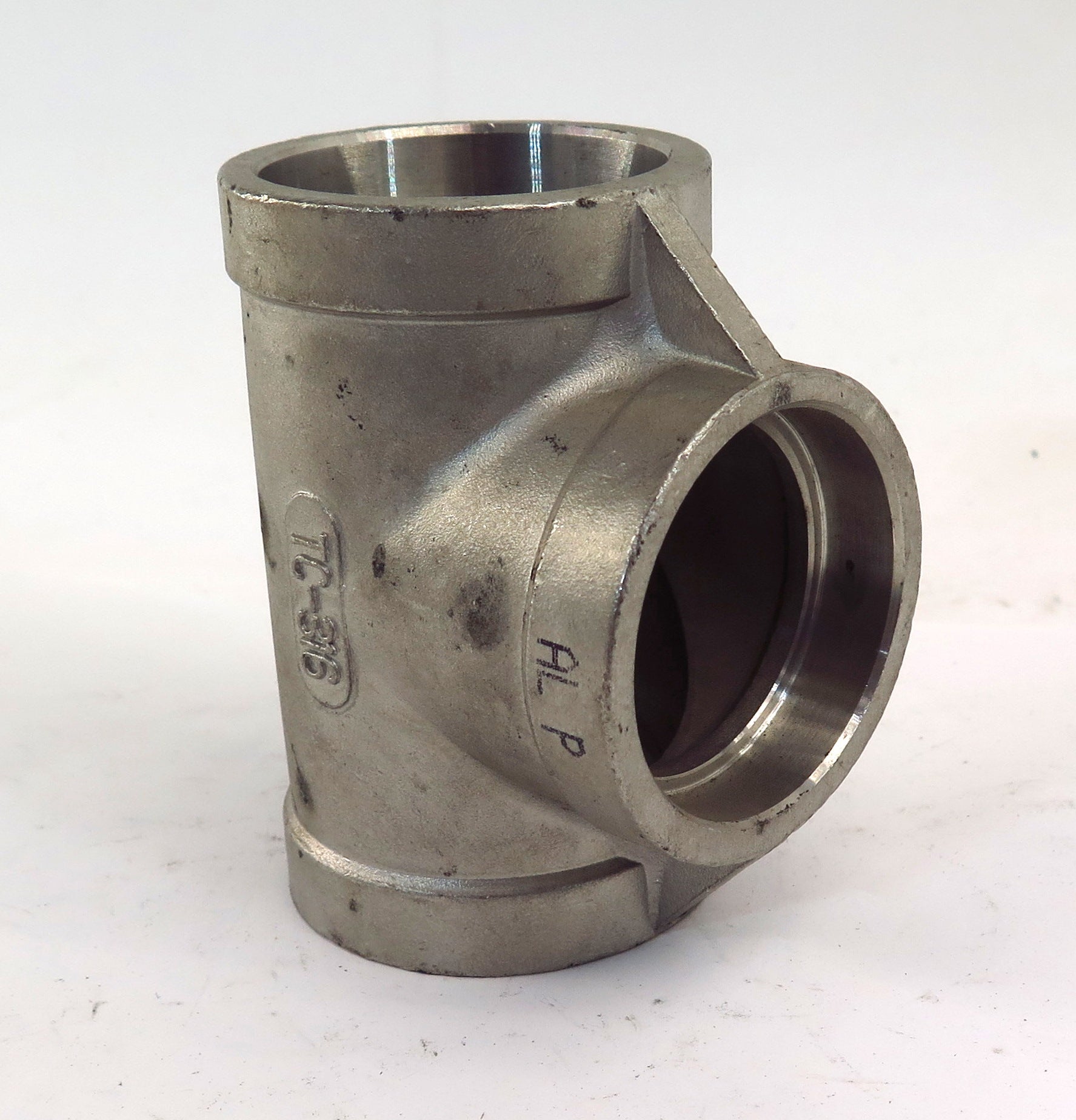 TC Stainless Steel 316 Socket Weld Tee 1-1/2" x 1-1/2" x 1-1/2" Class 150 - Advance Operations