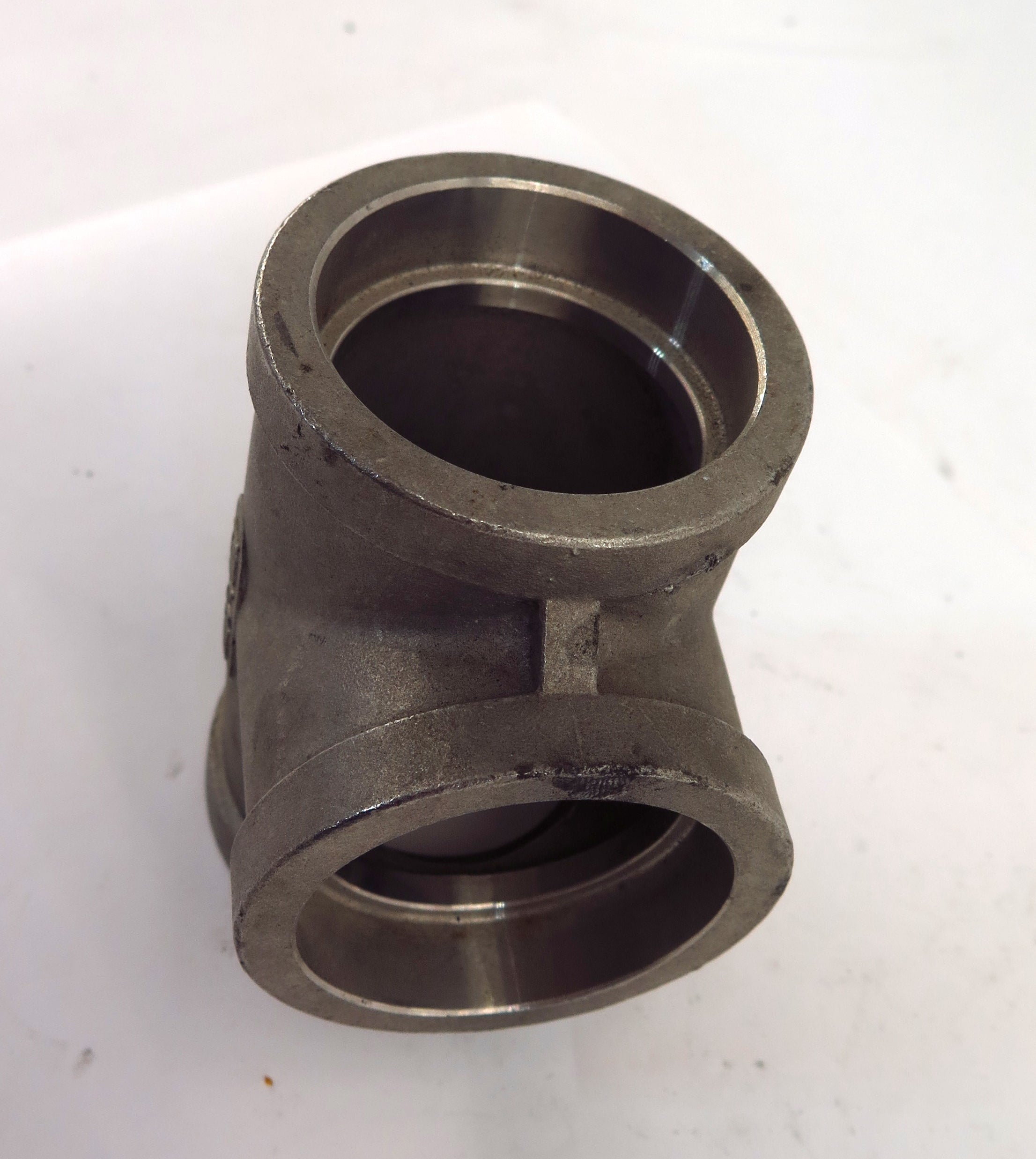 YIH Heavy Stainless Steel 316 Socket Weld Tee 1-1/2" x 1-1/2" x 1-1/2" 150LB - Advance Operations