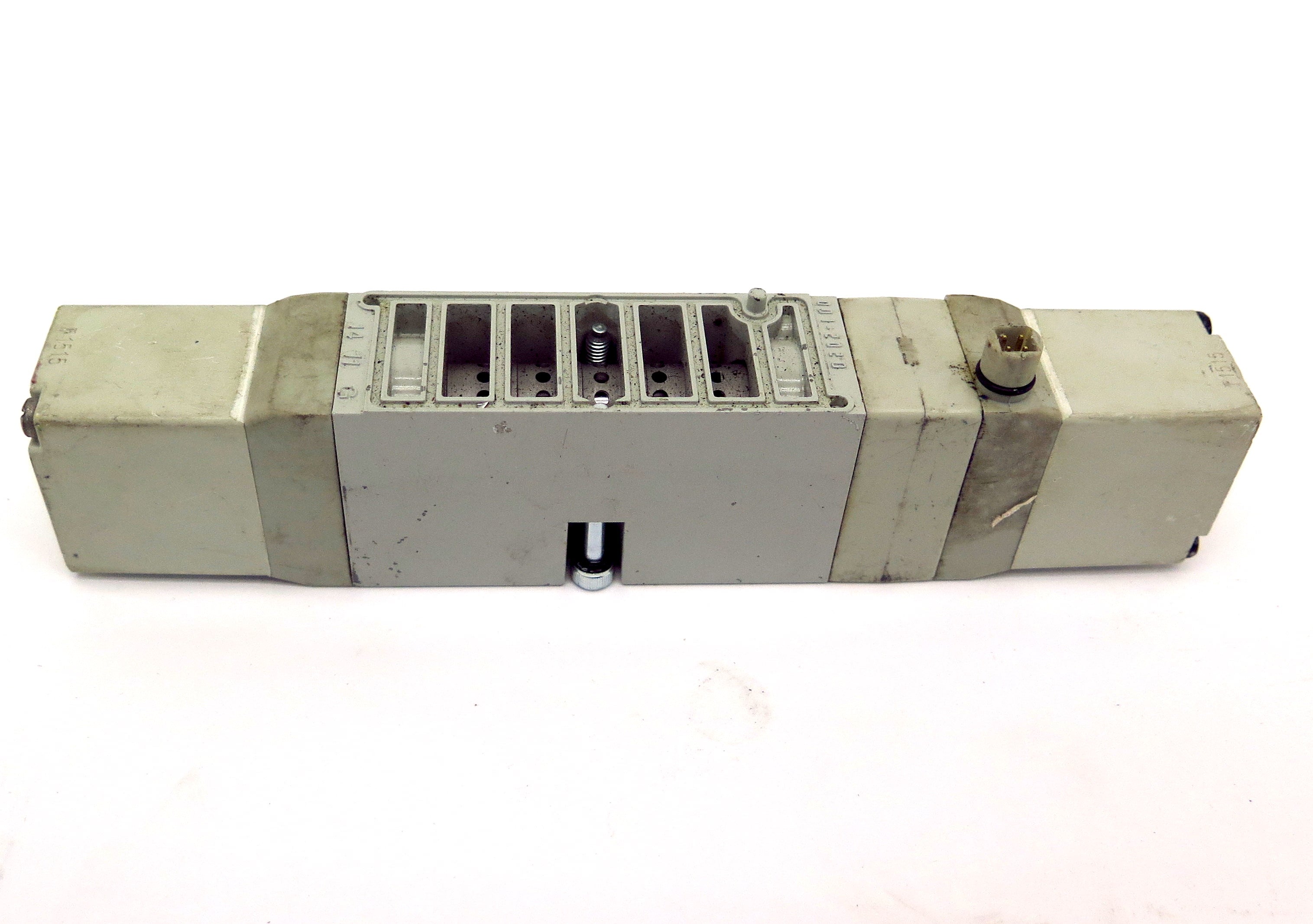 Numatics Pneumatic Solenoid Valve I63BB5Z2MN00061 24 VDC Coil 150 Psi - Advance Operations