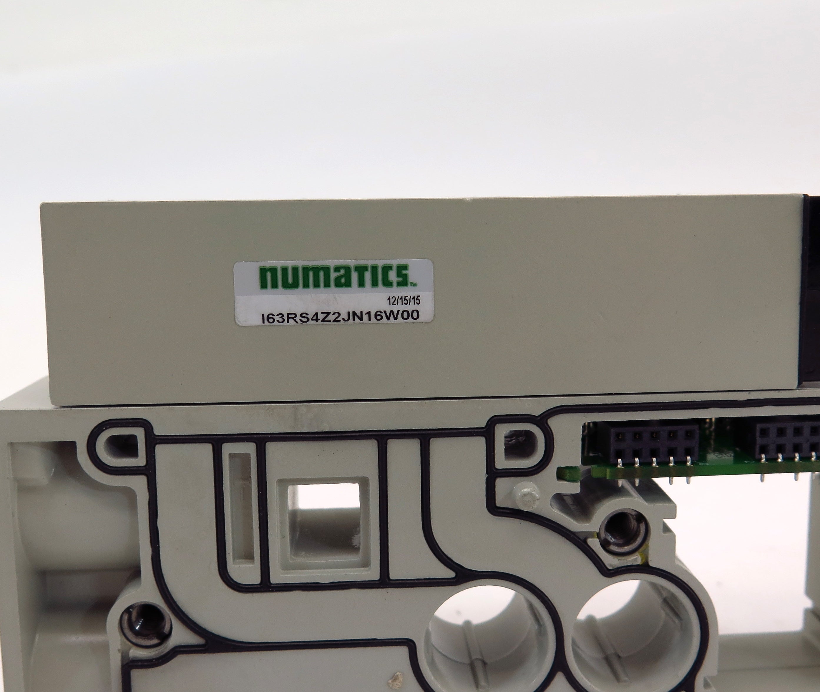 Numatics Pneumatic Valve I63RS4Z2JN16W00 with Base 5-60 Psi - Advance Operations