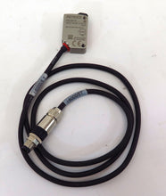 Load image into Gallery viewer, Keyence PR-G51P Photoelectric Sensor Thrubeam Transmitter - Advance Operations
