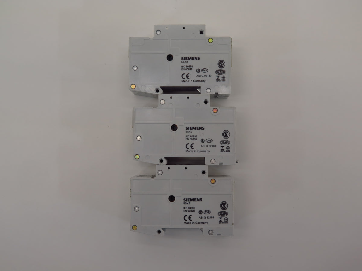 Siemens 5SX25 Circuit Breaker 2 poles lot of 3 - Advance Operations