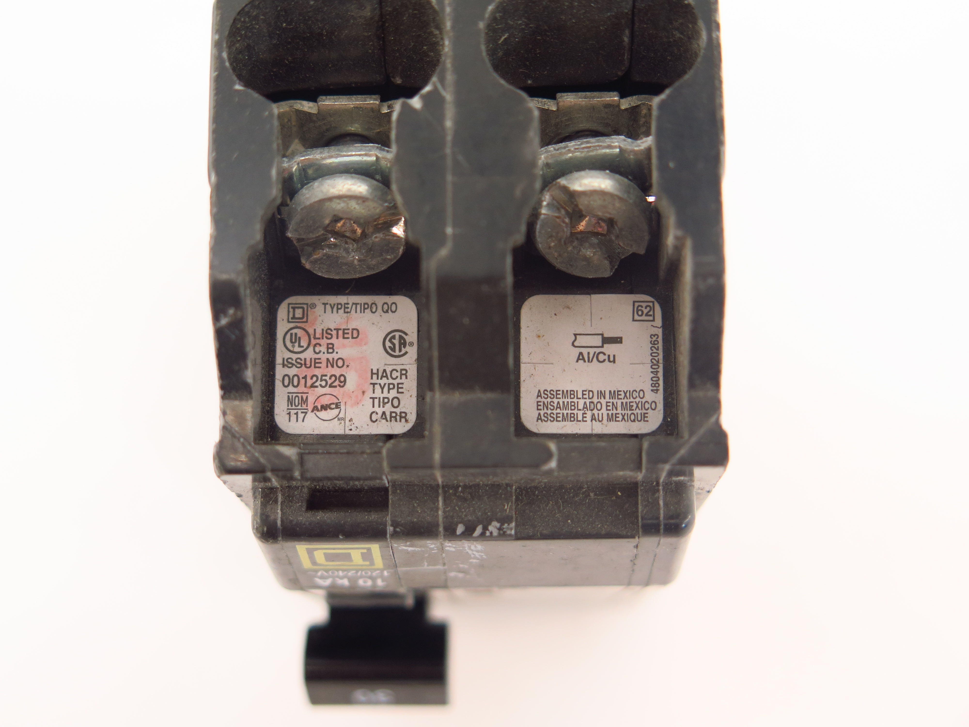 Square D Circuit Breaker 30 amps 0012529 2 Poles Type QO 120/240V - Advance Operations