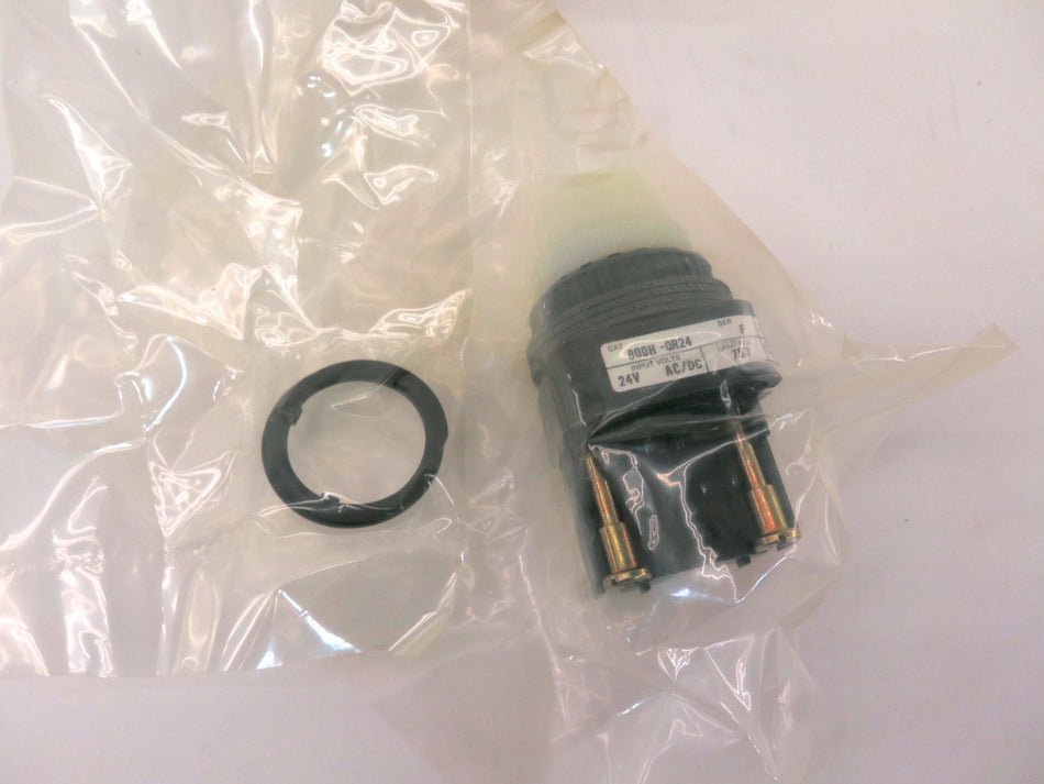 Allen-Bradley 800H-QR24W 30mm Pilot Light White 24V Ac/Dc - Advance Operations