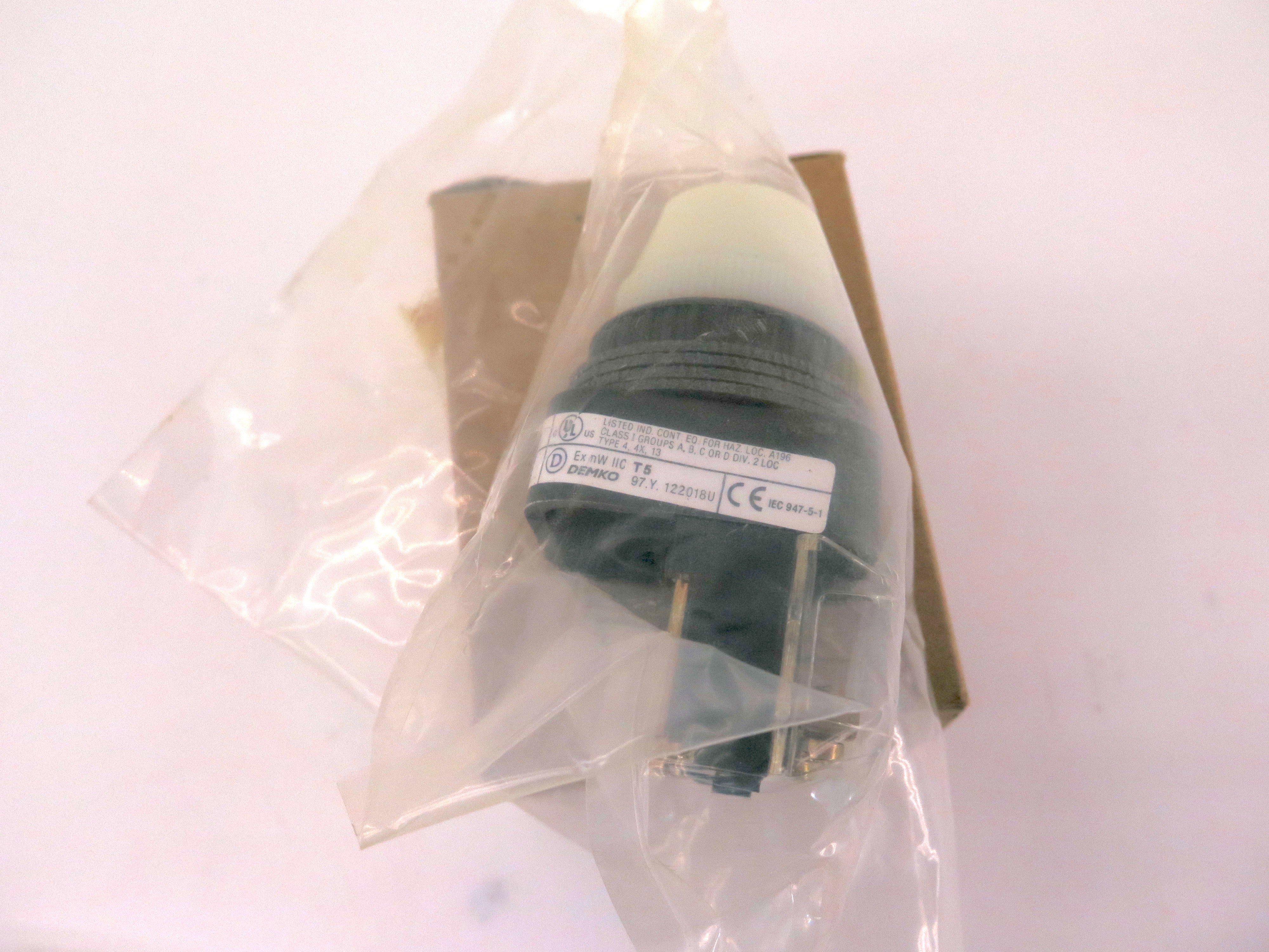 Allen-Bradley 800H-QR24W 30mm Pilot Light White 24V Ac/Dc - Advance Operations