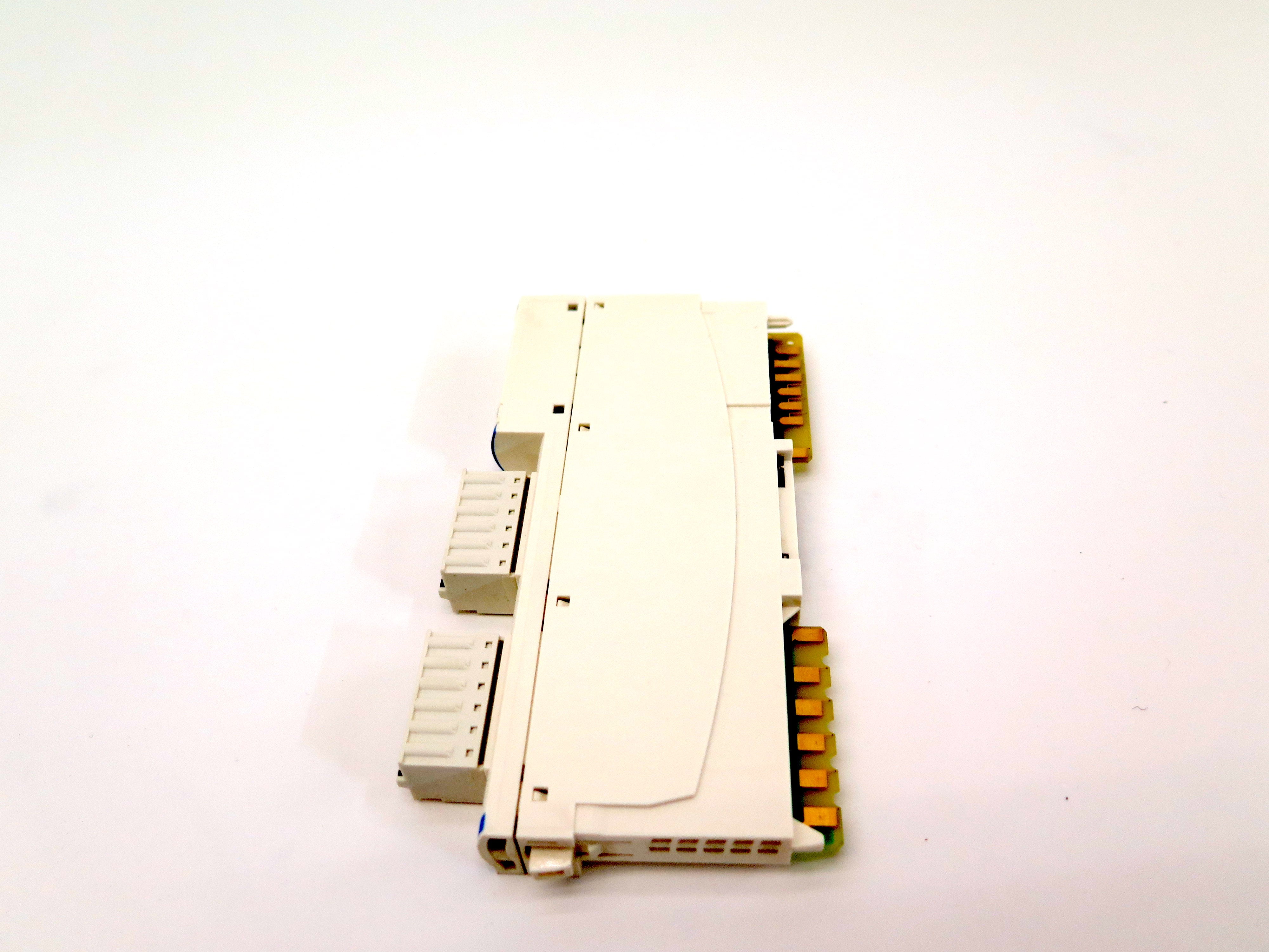 Schneider Telemecanique Advantys STB DDO3605 24Vdc Output Module 6pt Basic - Advance Operations