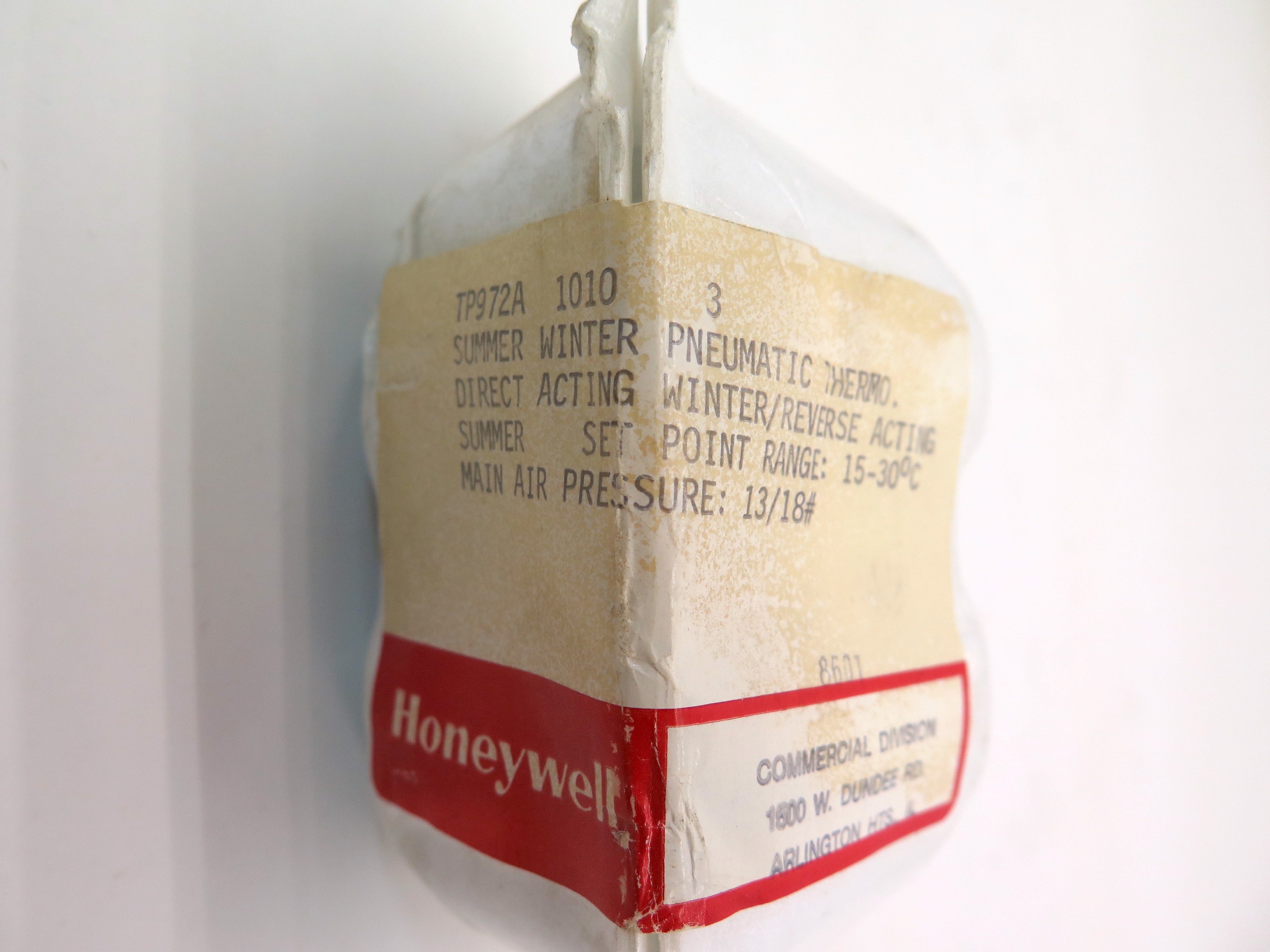 Honeywell TP972A1010 Pneumatic Thermostat Reverse Acting Range 15-30C - Advance Operations