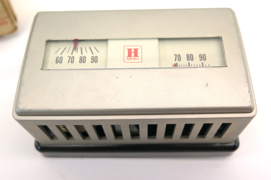Honeywell T473B1002 Thermostat - Advance Operations