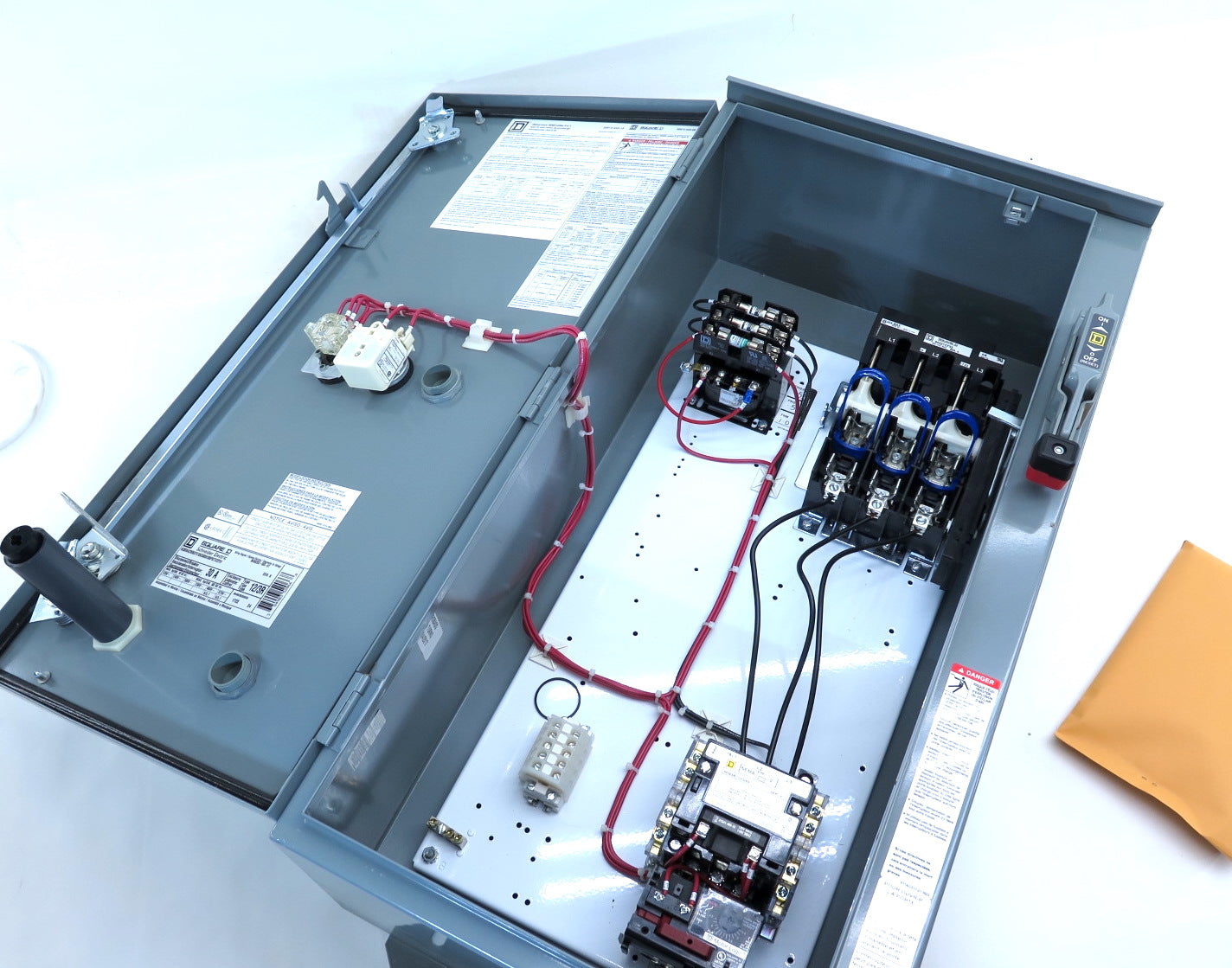 Square D 8538SBA23V86CFG105G5005H308P92TX22Y91 Combination Motor Starter 3-5HP - Advance Operations