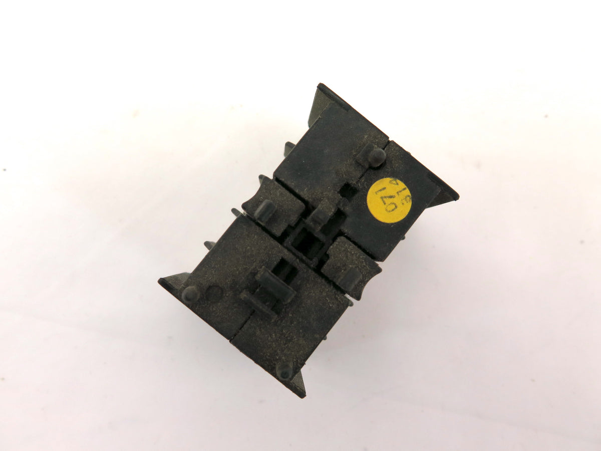 Klocker Moeller 600V Auxiliary Contact Block 31 DILE - Advance Operations