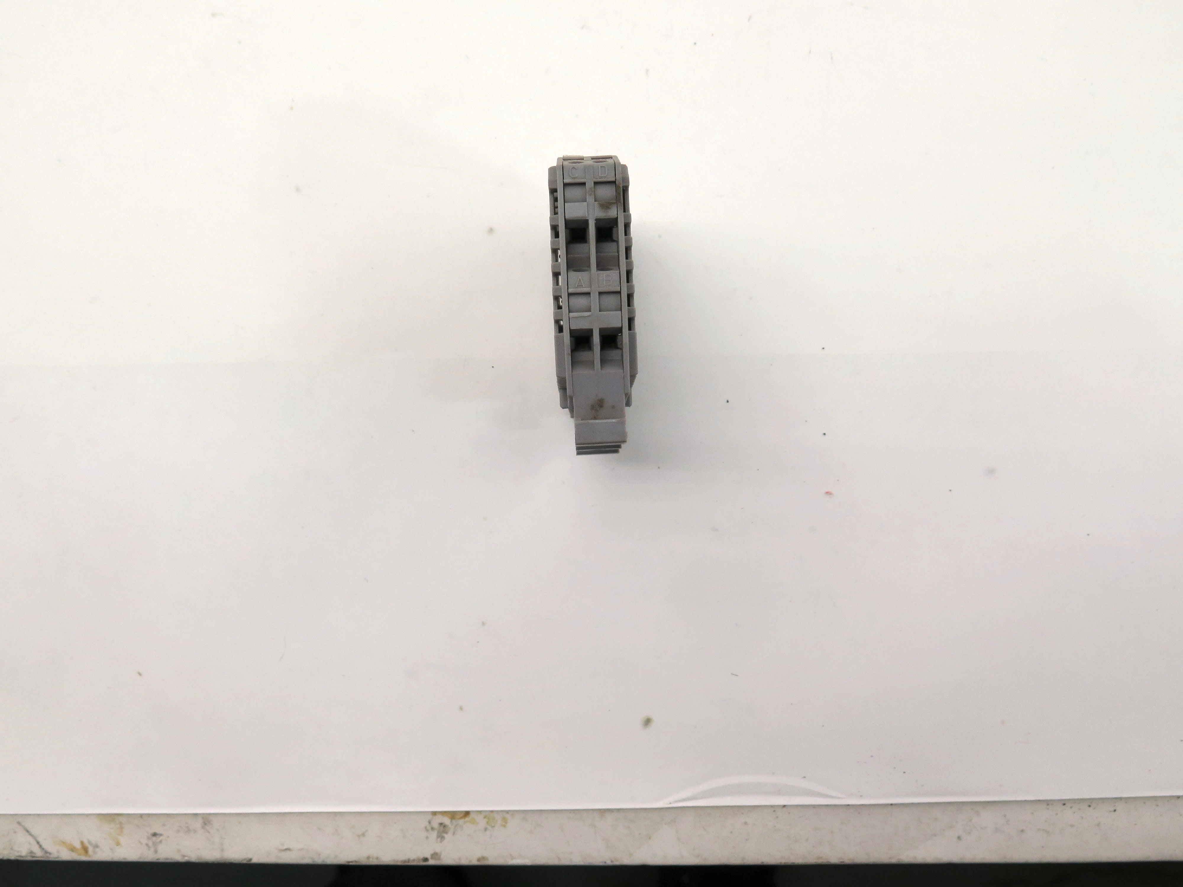 Entrelec 10-230.03 (10 230.03) Opto-Coupler Relay Switch Terminal Block - Advance Operations