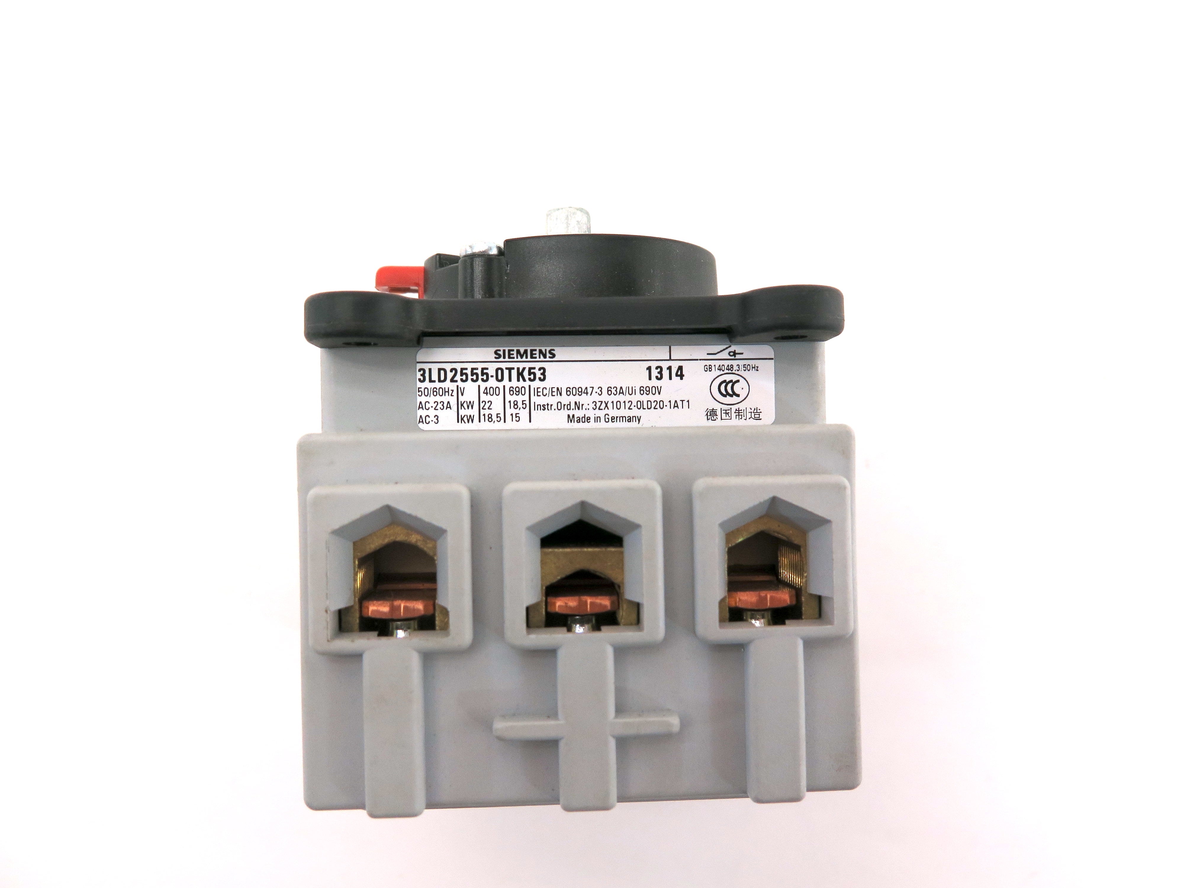 Siemens 3LD2555-0TK53 DISC SWTCH 3P R/Y ROTARY 63A 1HOLE DOOR - Advance Operations