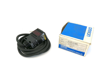 Omron E3JU-D1M4 Photoelectric Sensor 24-240Vac/Vdc - Advance Operations
