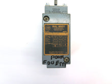 Load image into Gallery viewer, Allen-Bradley 802T-CWP Oiltight Limit Switch w/ Operator Head 40146-126-53 - Advance Operations
