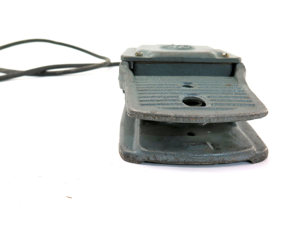 General Electric CR 150A Foot Switch 600V. Max - Advance Operations