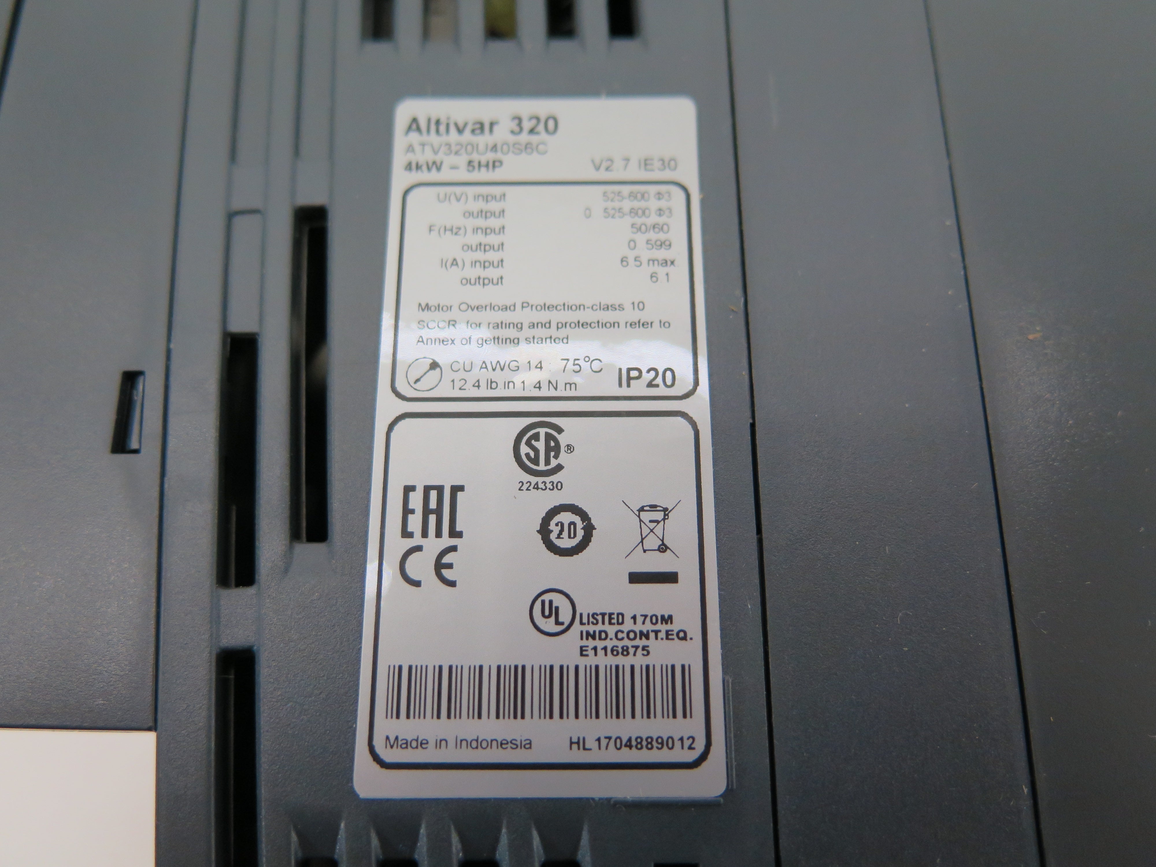 Schneider Altivar 320 ATV320U40S6C AC Drive 5HP/4kW 525-600Vac 6.5A Max - Advance Operations