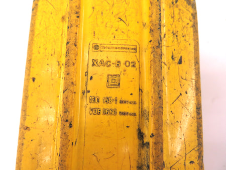 Telemecanique XAC-B-02 Pendant Control Box Unit - Advance Operations