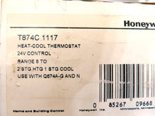 Load image into Gallery viewer, Honeywell T874C 1117 Heat-Cool Thermostat 24V Control - Advance Operations
