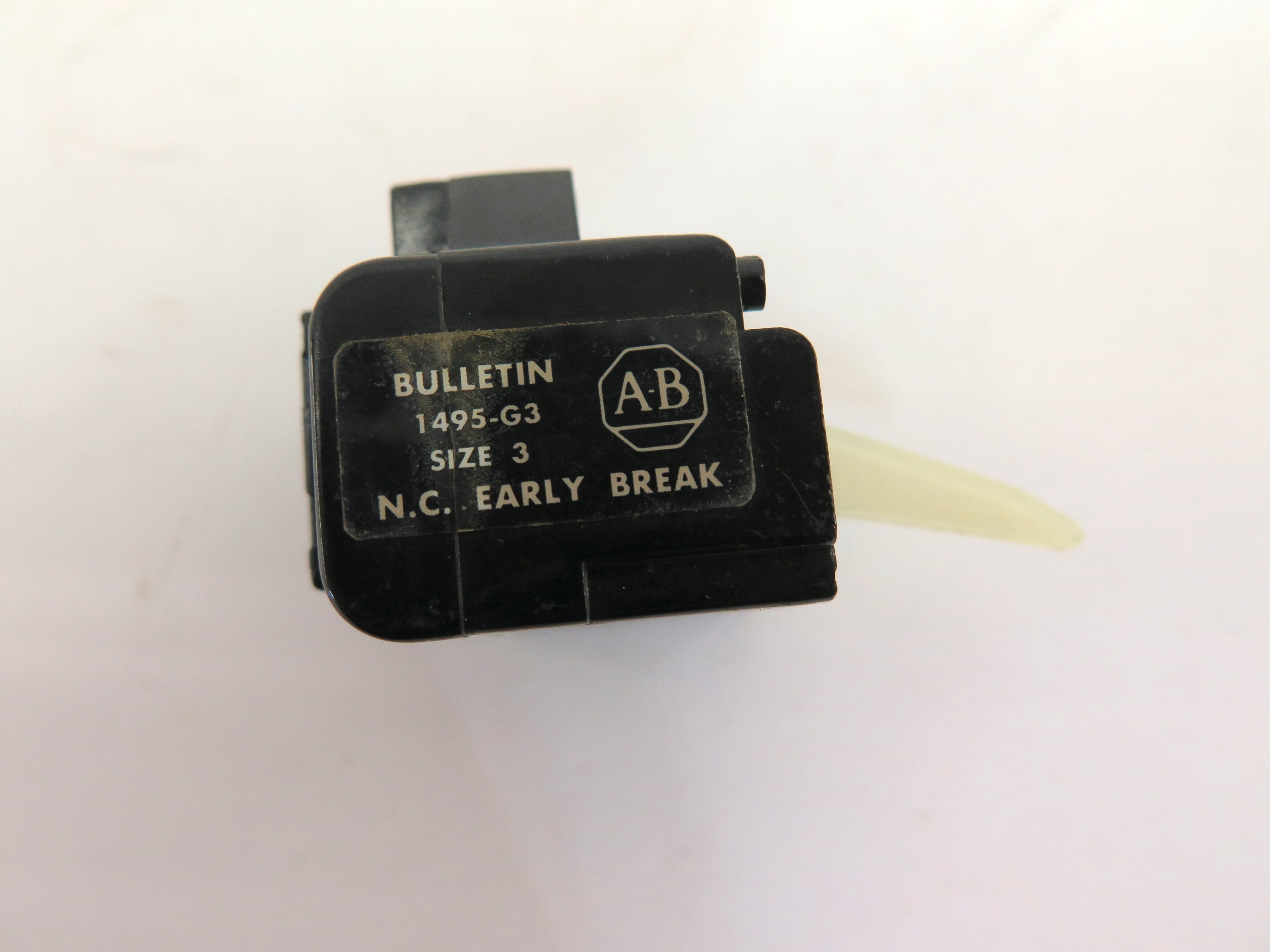 Allen-Bradley 1495-G3 Contact Block Size 3 N.C. Early Break LOT OF 3 - Advance Operations