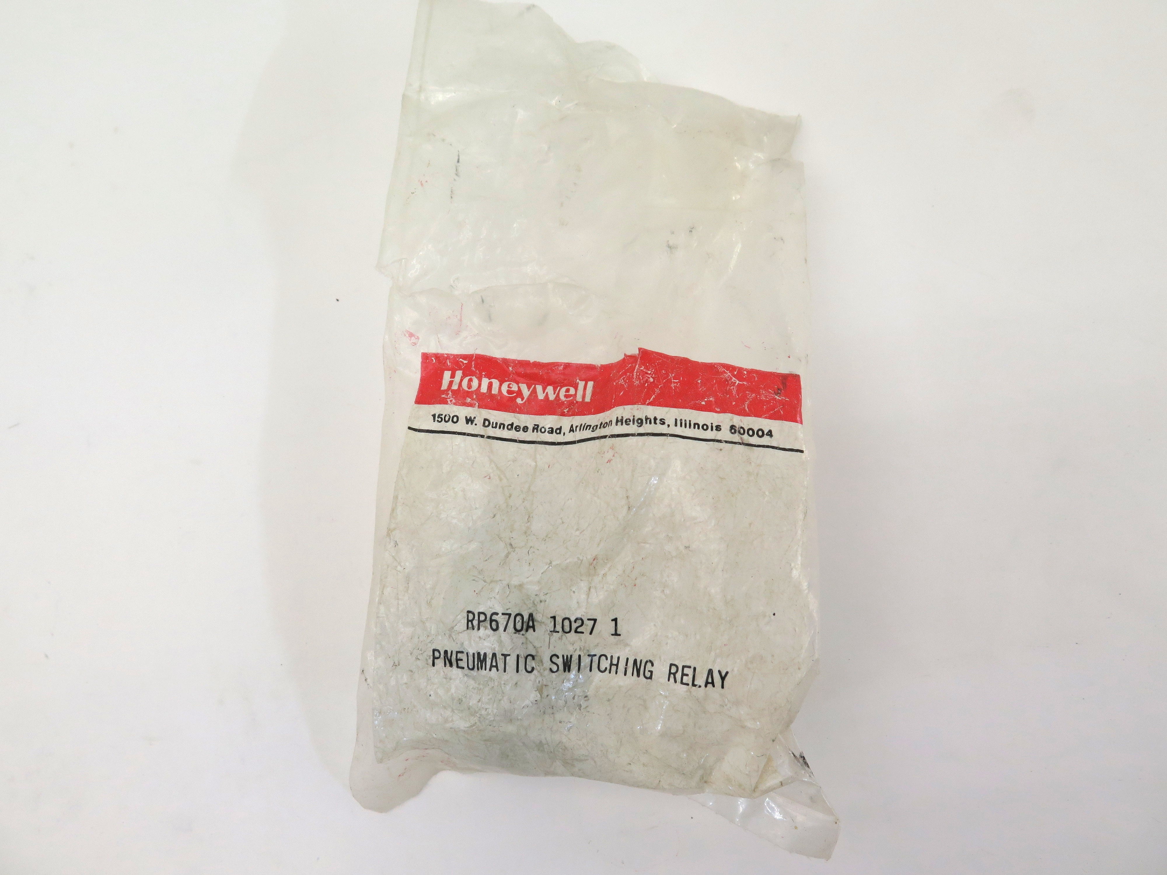 Honeywell RP670A 1027 1 Pneumatic Switching Relay - Advance Operations
