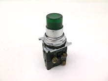Load image into Gallery viewer, Cutler-Hammer 10250t/91000t Green Light 120V Push Button &amp; Contact Block - Advance Operations
