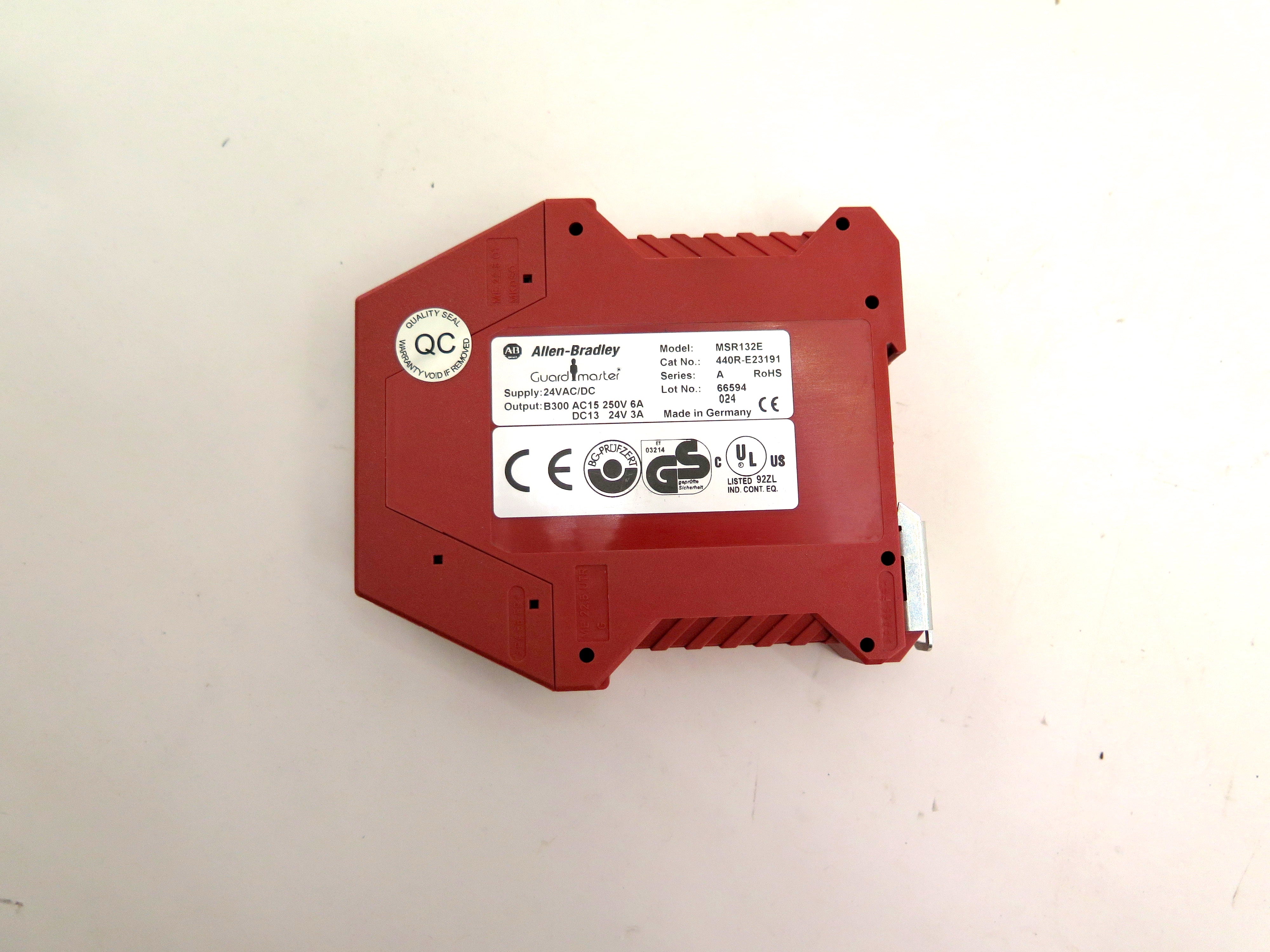 Allen-Bradley MSR127RP / 440R-N23135 Guardmaster Safety Relay - Advance Operations
