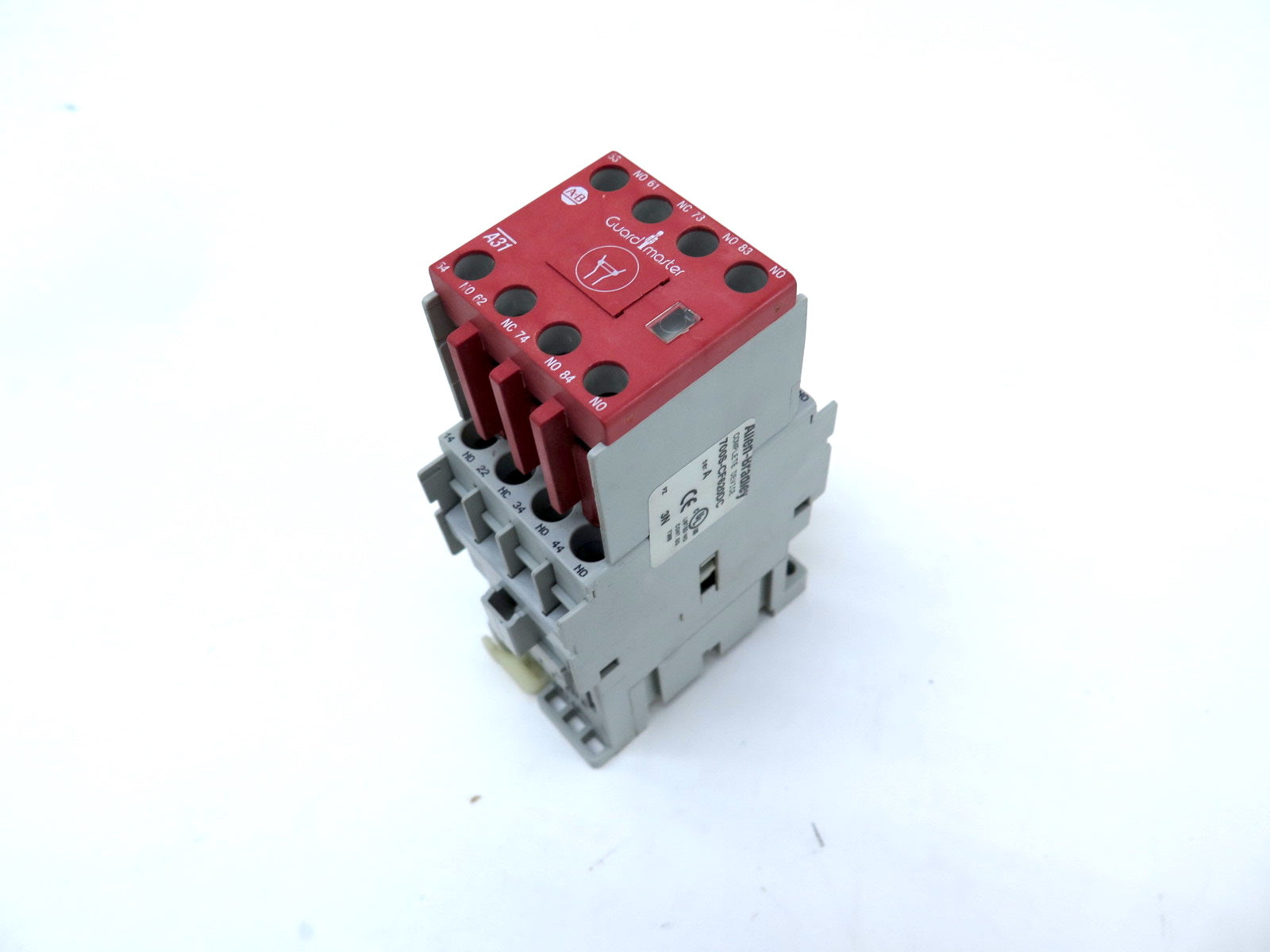 Allen-Bradley 700S-CF620DC GuardMaster Safety Relay 120Vac Coil - Advance Operations