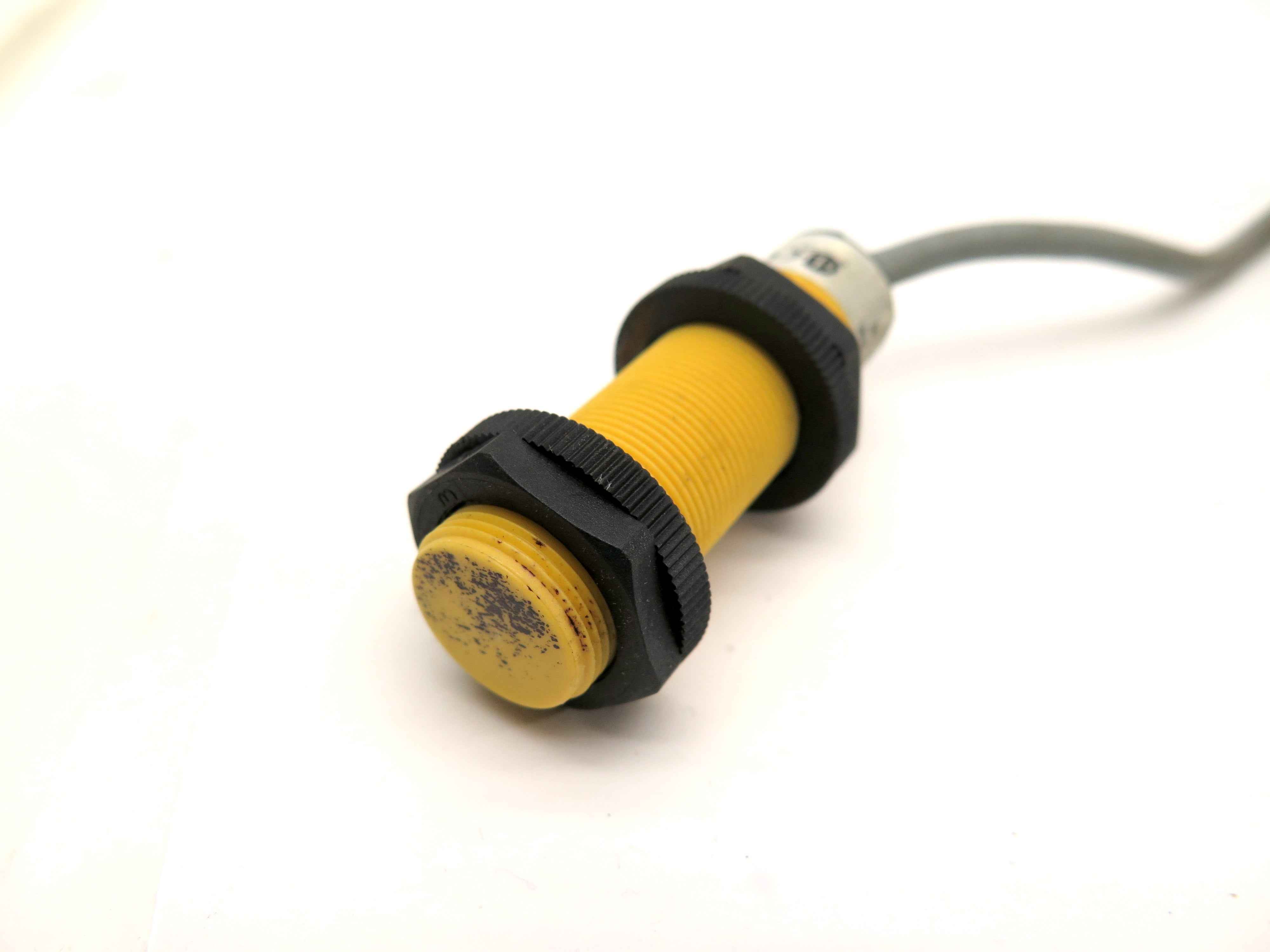 Turk 4656100 18mm Barrel Sensor Embeddable Potted-In 3-Wire DC NPN - Advance Operations