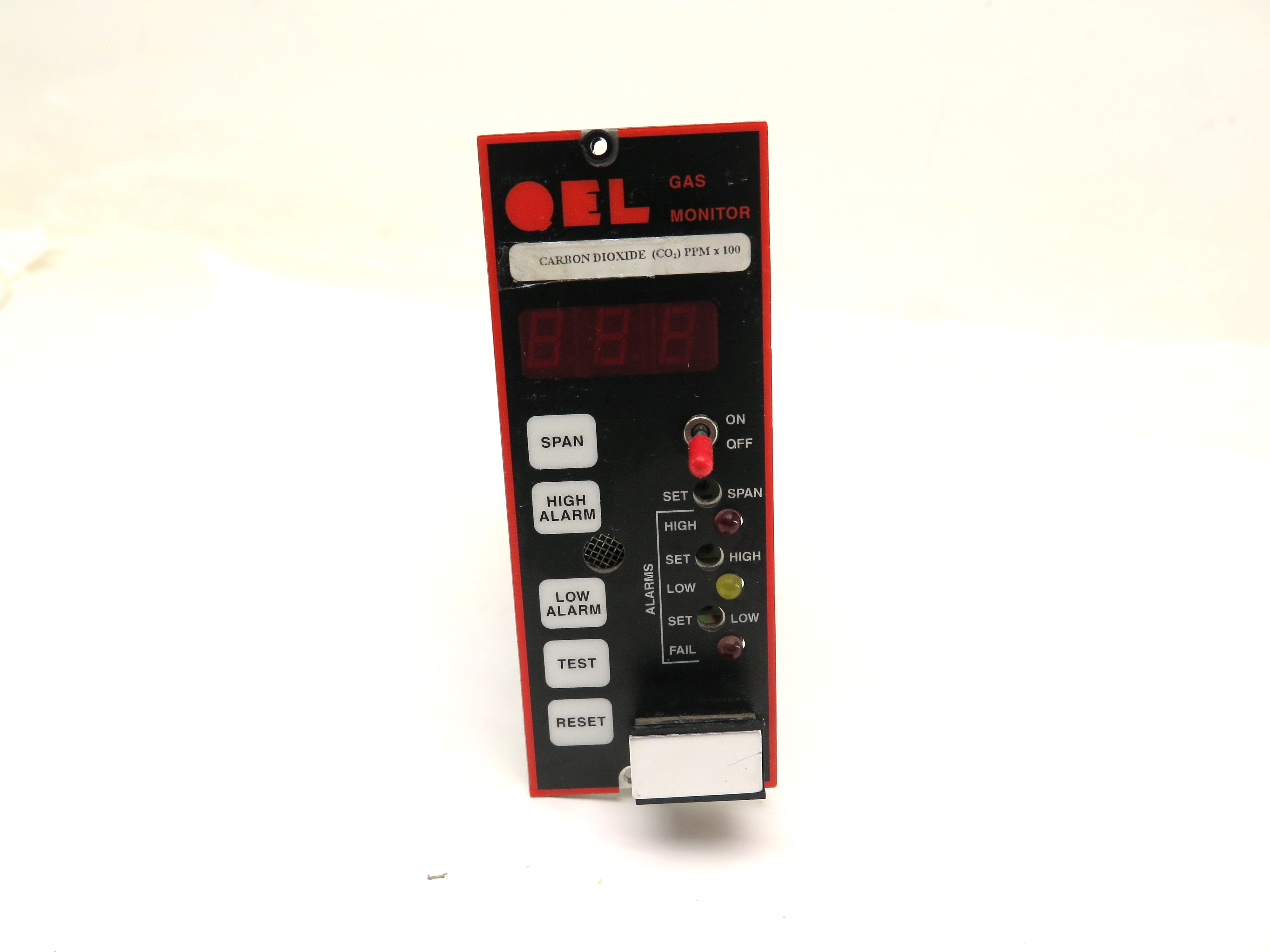 Quatrosense Enviromental LTD. Gas Monitor Carbon Dioxide (CO2) PPM x 100 - Advance Operations