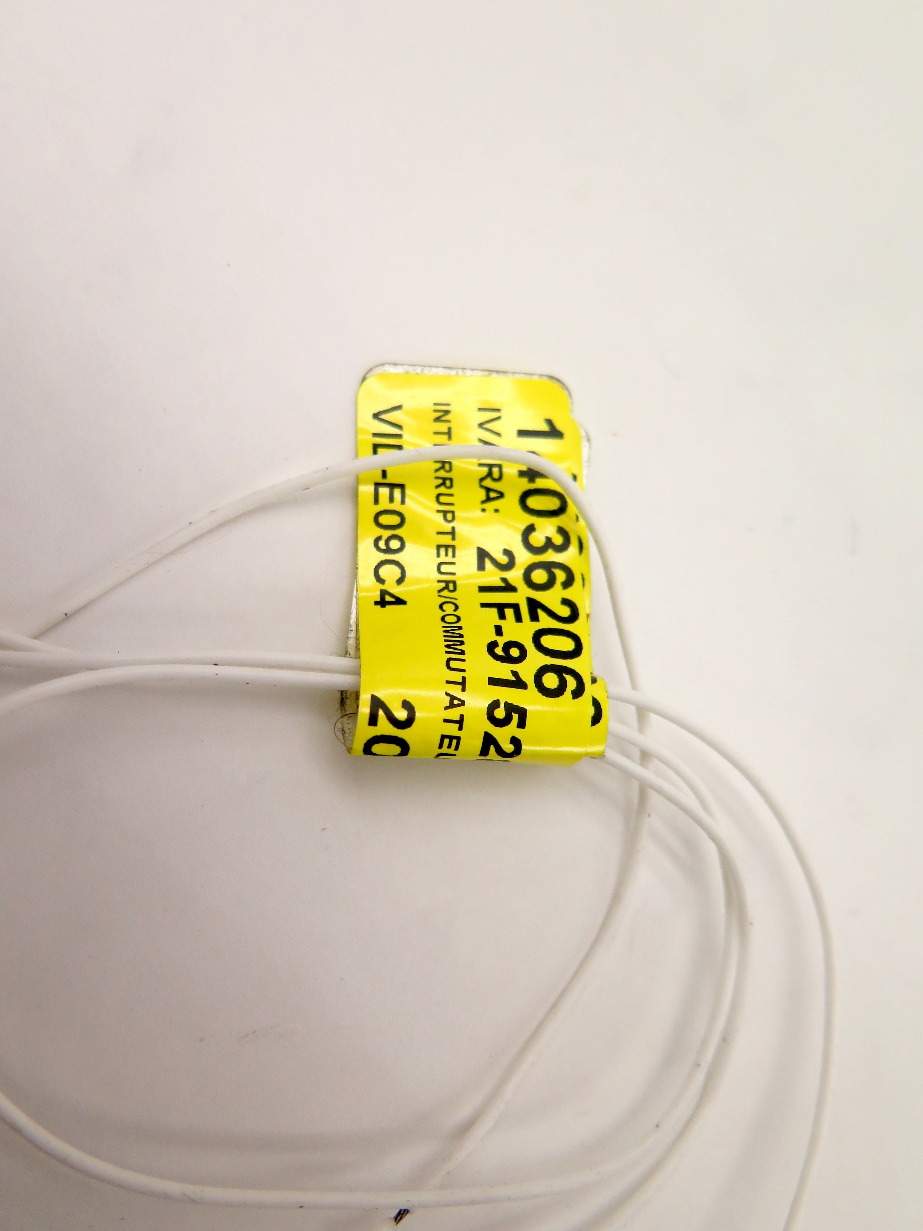 VideoJet 201812 Ink Cylinder Switch Genuine - Advance Operations