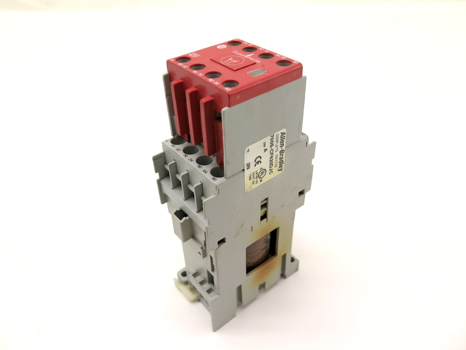 Allen-Bradley 700S-CF620DJC Safety Control Relay - Advance Operations