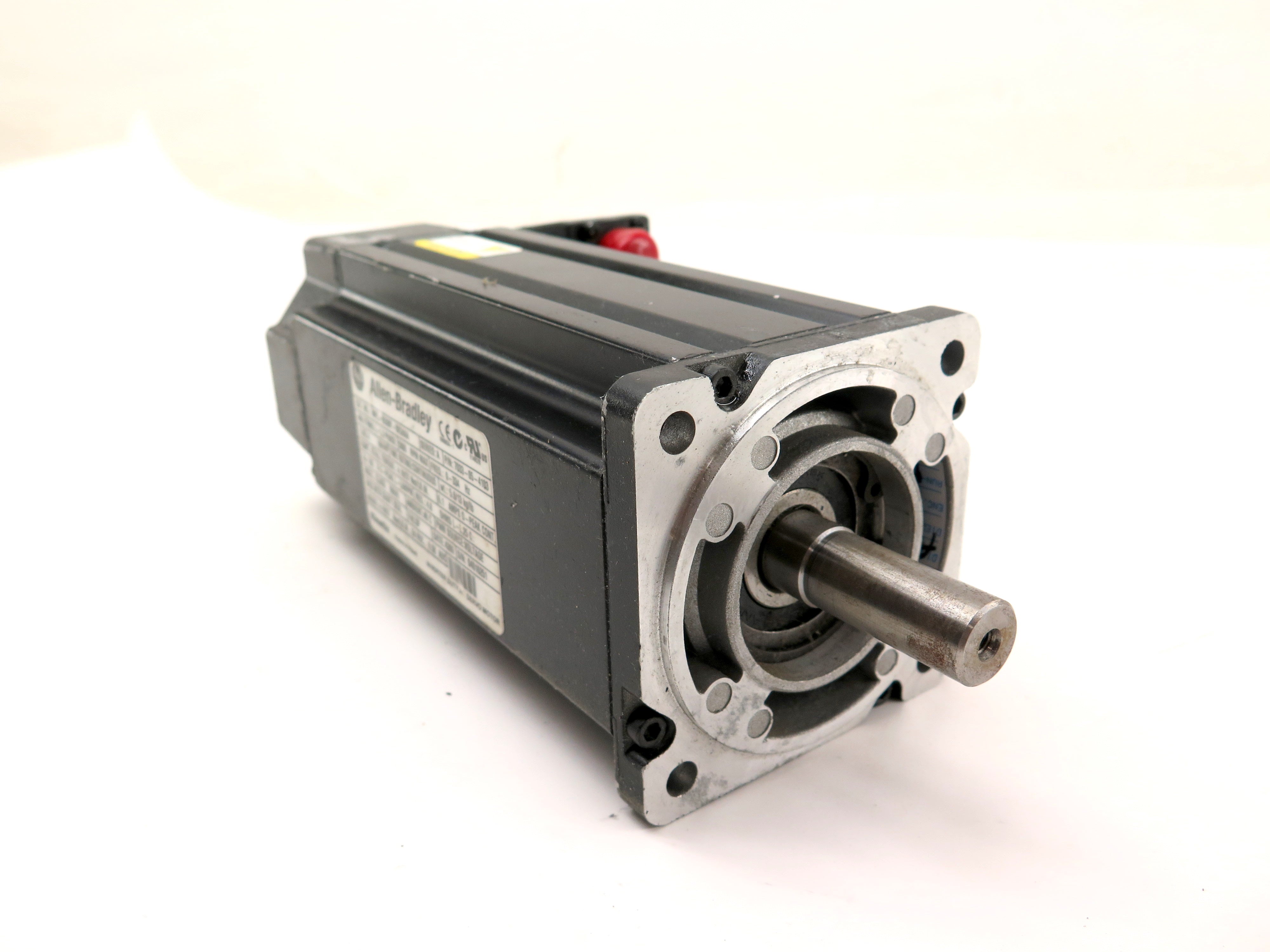 Allen-Bradley MPL-B330P-SK24AA Inverter Duty AC Servo Motor 1.8kW / 2.4HP 460V - Advance Operations