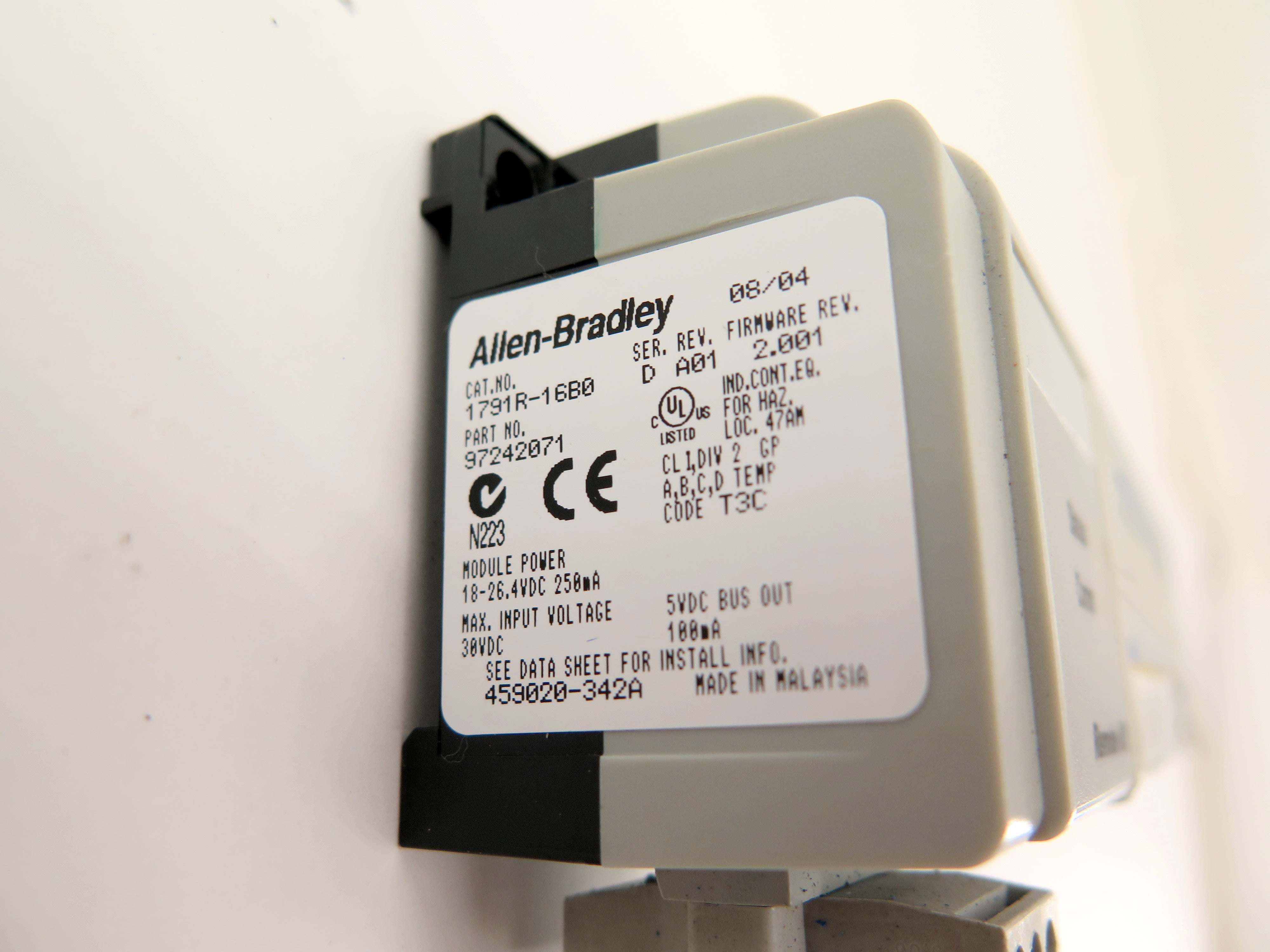 Allen-Bradley 1791R-16B0 Ser.D Input CompactBlock I/O See note - Advance Operations