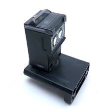 Load image into Gallery viewer, Allen-Bradley 42GDR-9000-QD Photoswitch - Advance Operations
