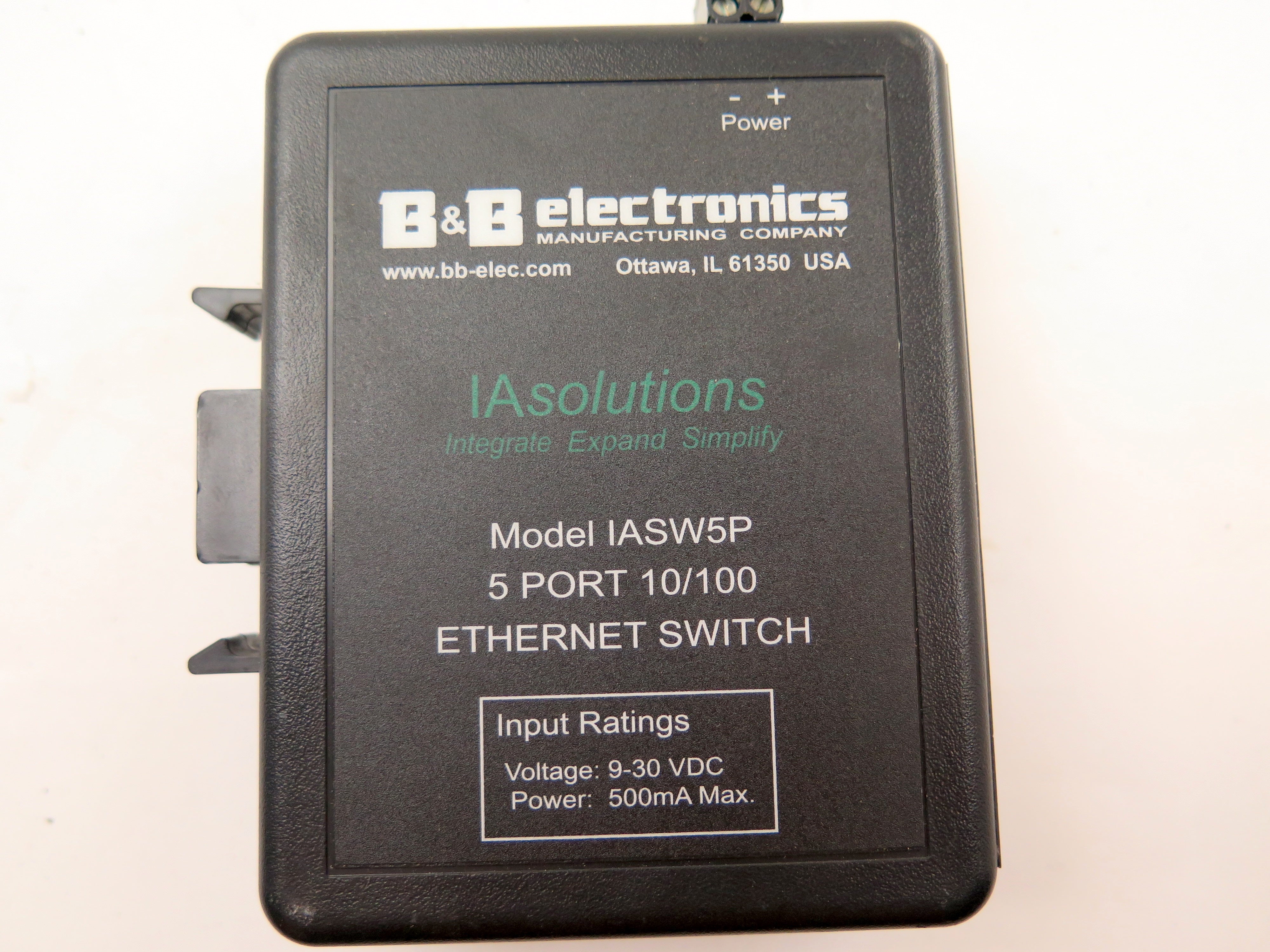 B & B Electronics IASW5P 5 Port 10/100 Ethernet Switch - Advance Operations
