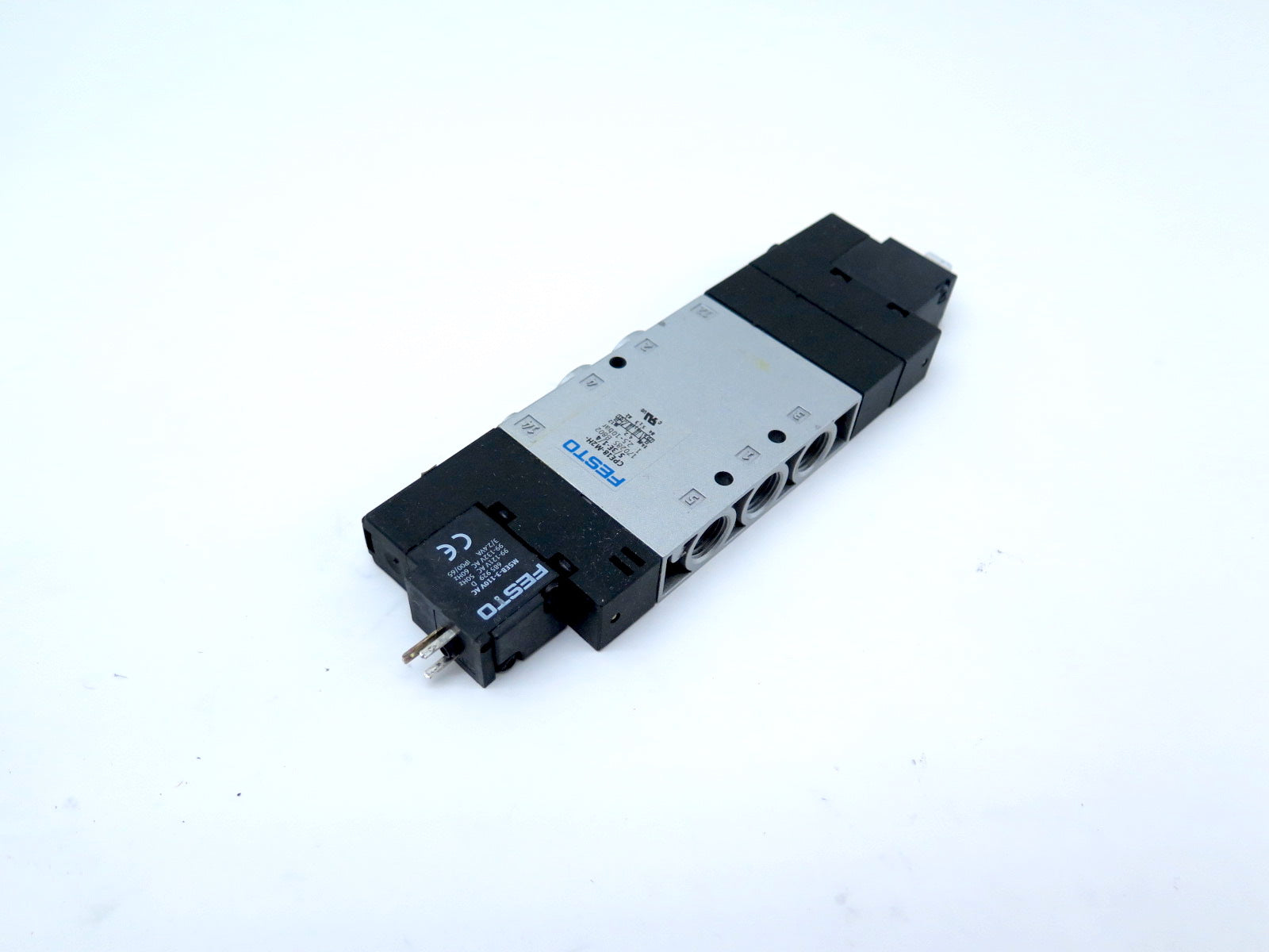 Festo CPE18-M2H-5/3E-1/4 Solenoid Valve 10Bar - Advance Operations