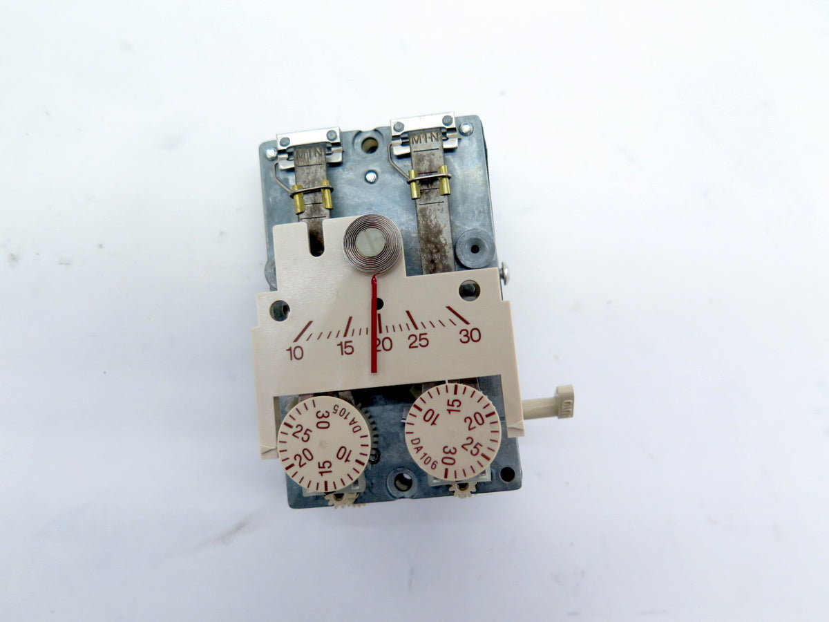 Siemens 192-224 Powers Controls Pneumatic Room Thermostat NO WALLPLATE - Advance Operations