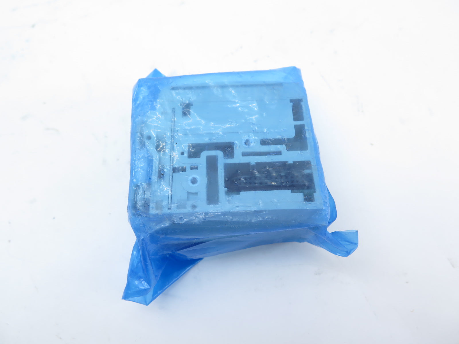 SMC VVQC1000-3A-1-C8 Pneumatic End Plate - Advance Operations