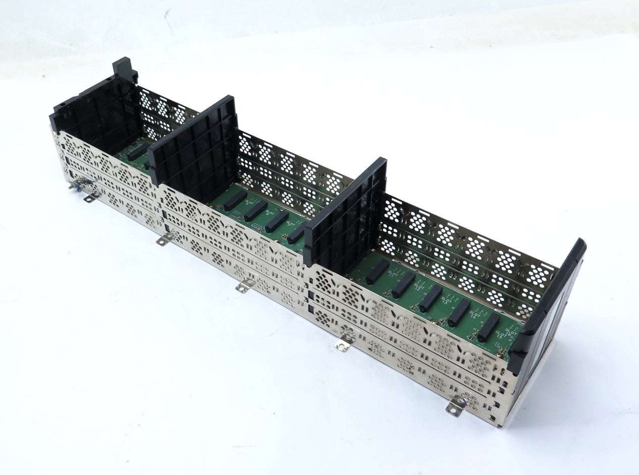 Allen-Bradley 1756-A17/B Chassis 17 Slot REV.J01 READ Description - Advance Operations