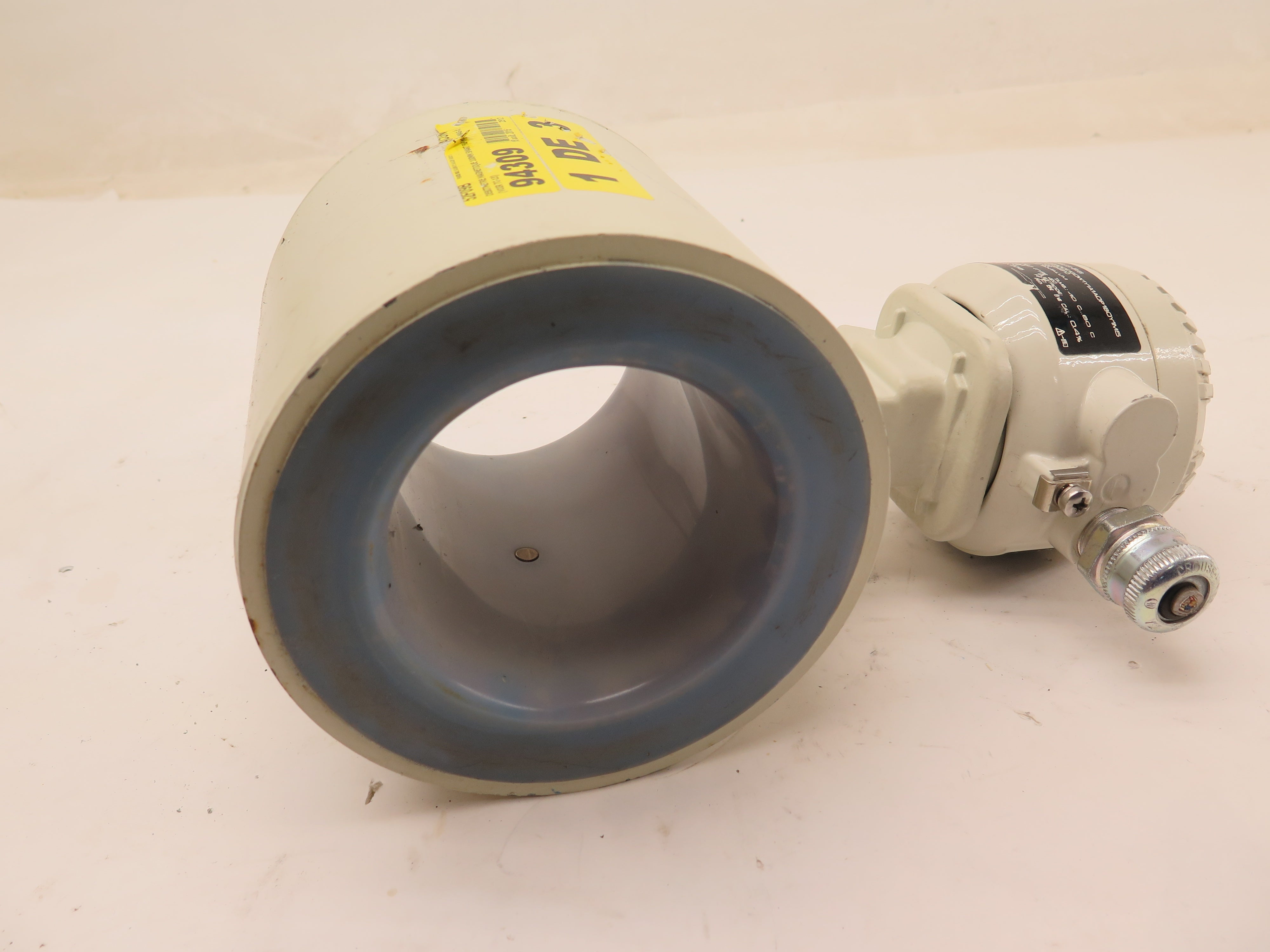 ABB FEM325100E1G0W1Y1A1A0P1B0Y1M5 Electro Magnetic Flow Meter 4" - Advance Operations