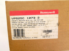 Load image into Gallery viewer, Honewell VP525C 1073 2 Pneumatic Radiator Valve 1/2 NPT - Advance Operations
